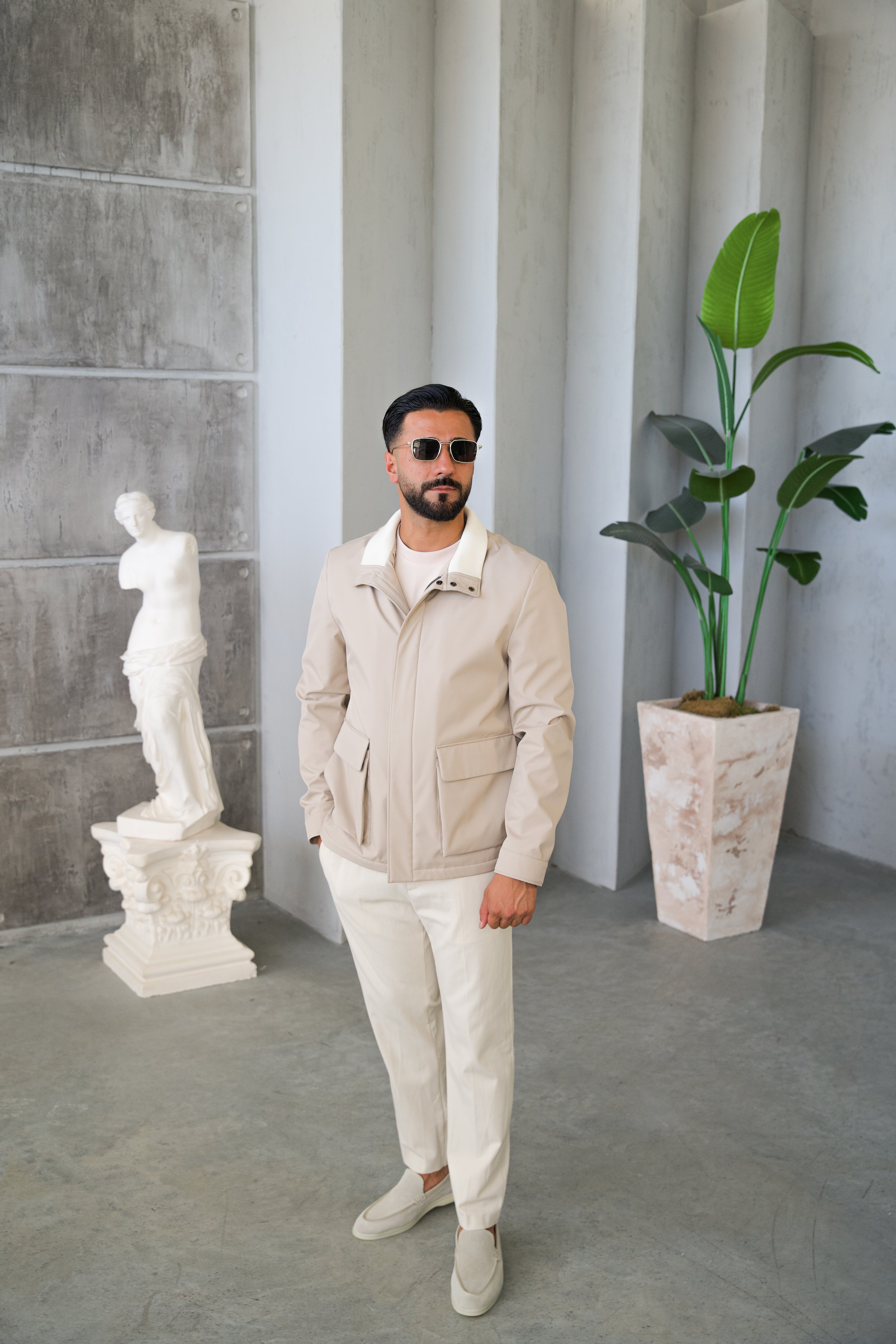 Men's Jacket with Double Pockets and Knitted Collar