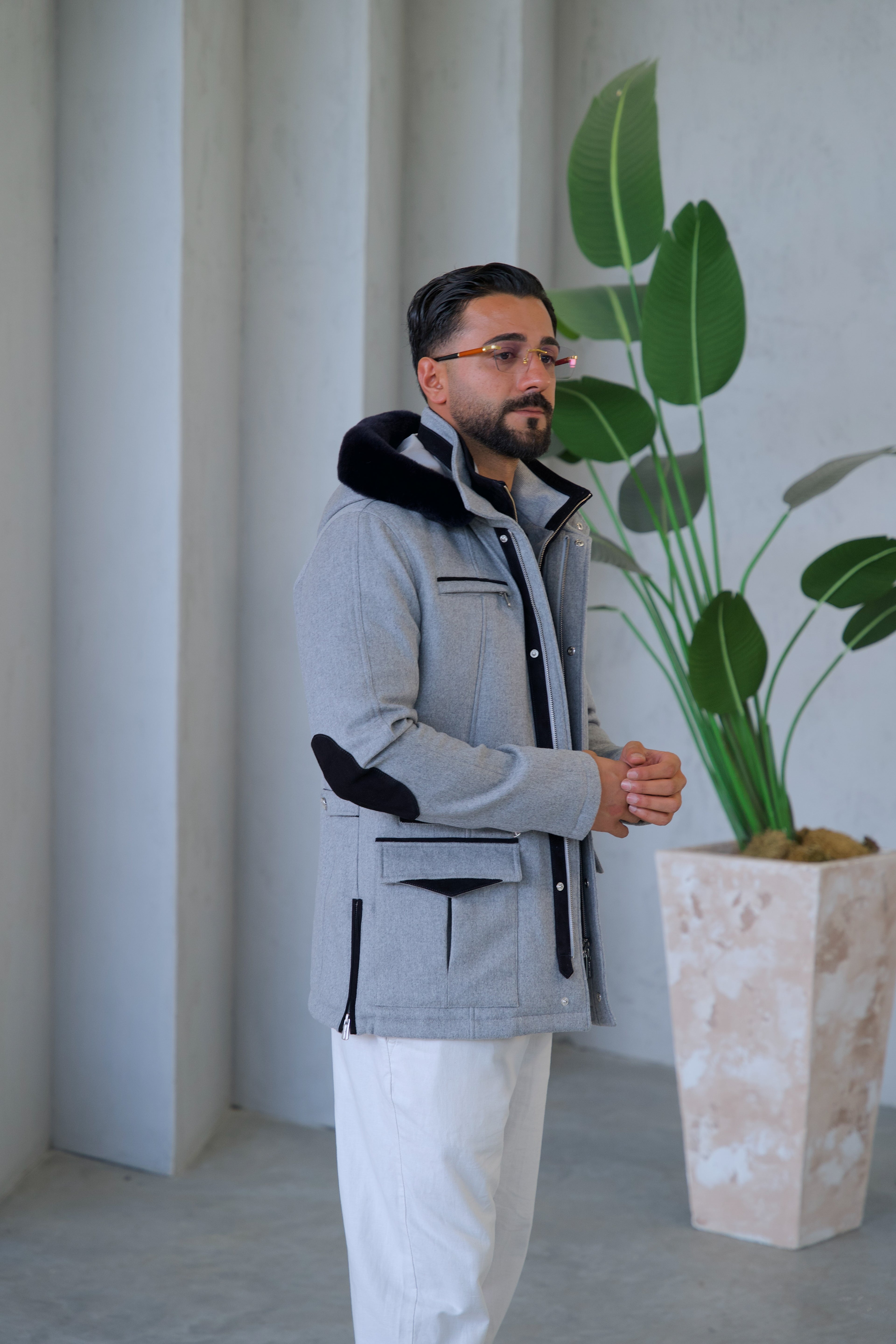 Cashmere Stylish Hooded Jacket with Knitted Lining and Rabbit Fur Trim