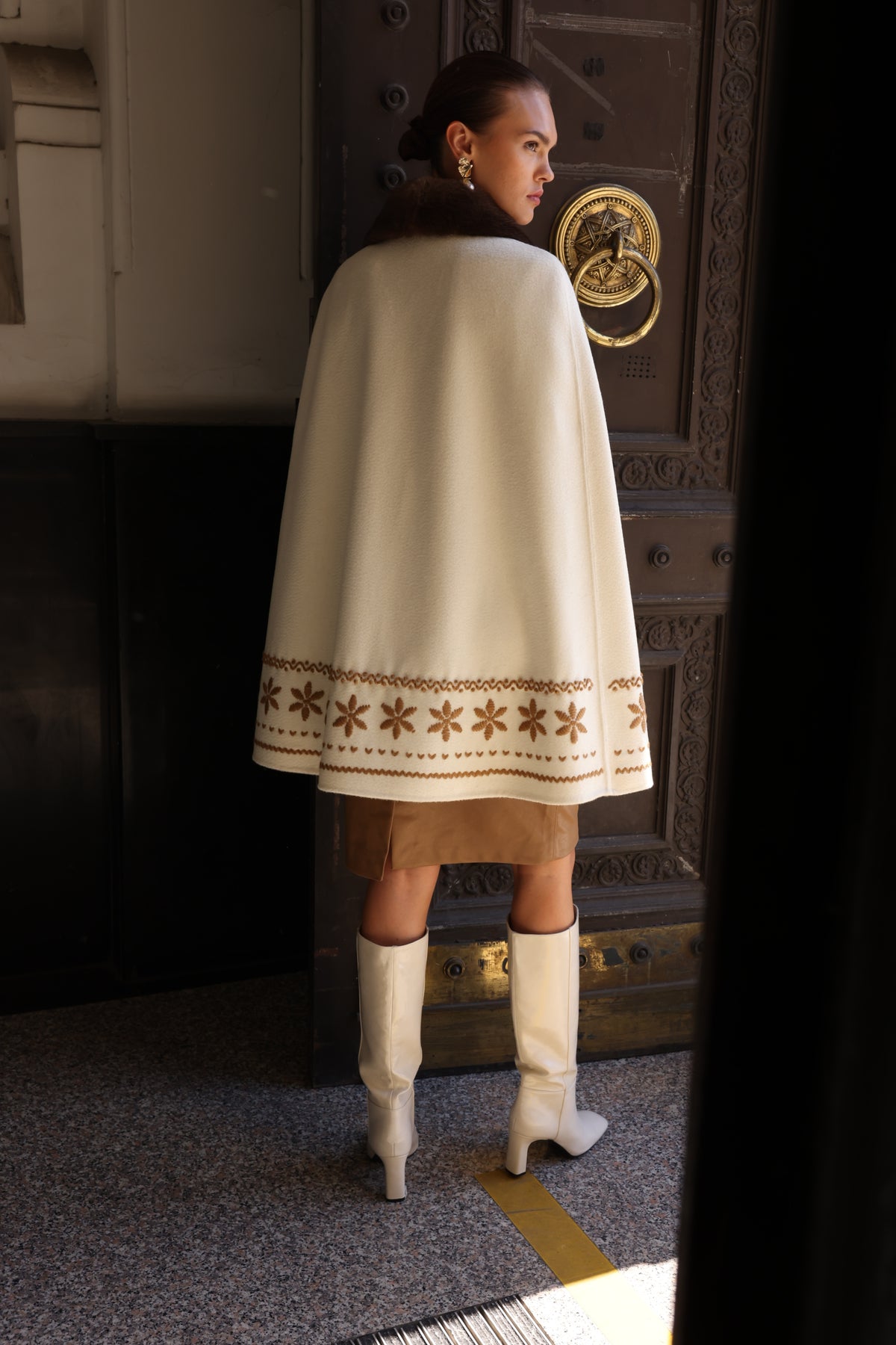 WHITE EMBROIDERED ALPACA MINK FUR JACKET -9688