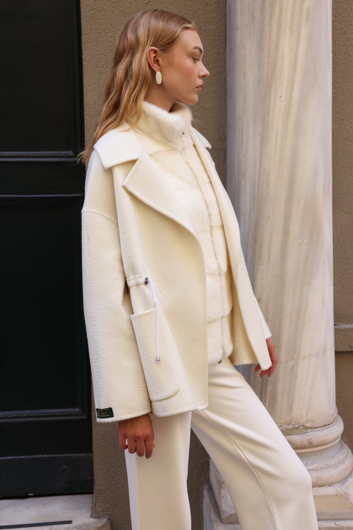 WHITE ALPACA MINK FUR VEST JACKET -9478