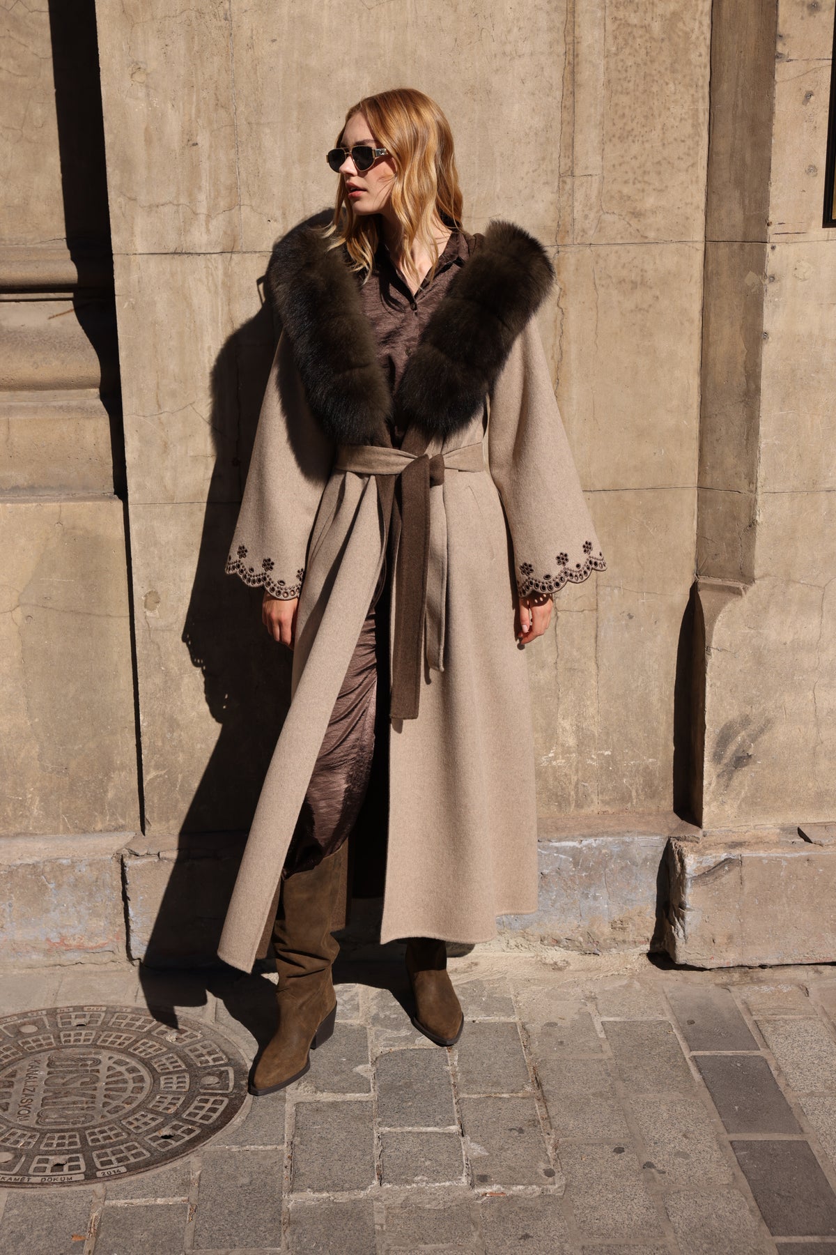 BEIGE BROWN EMBROIDERED ALPACA FOX FUR COAT -9021