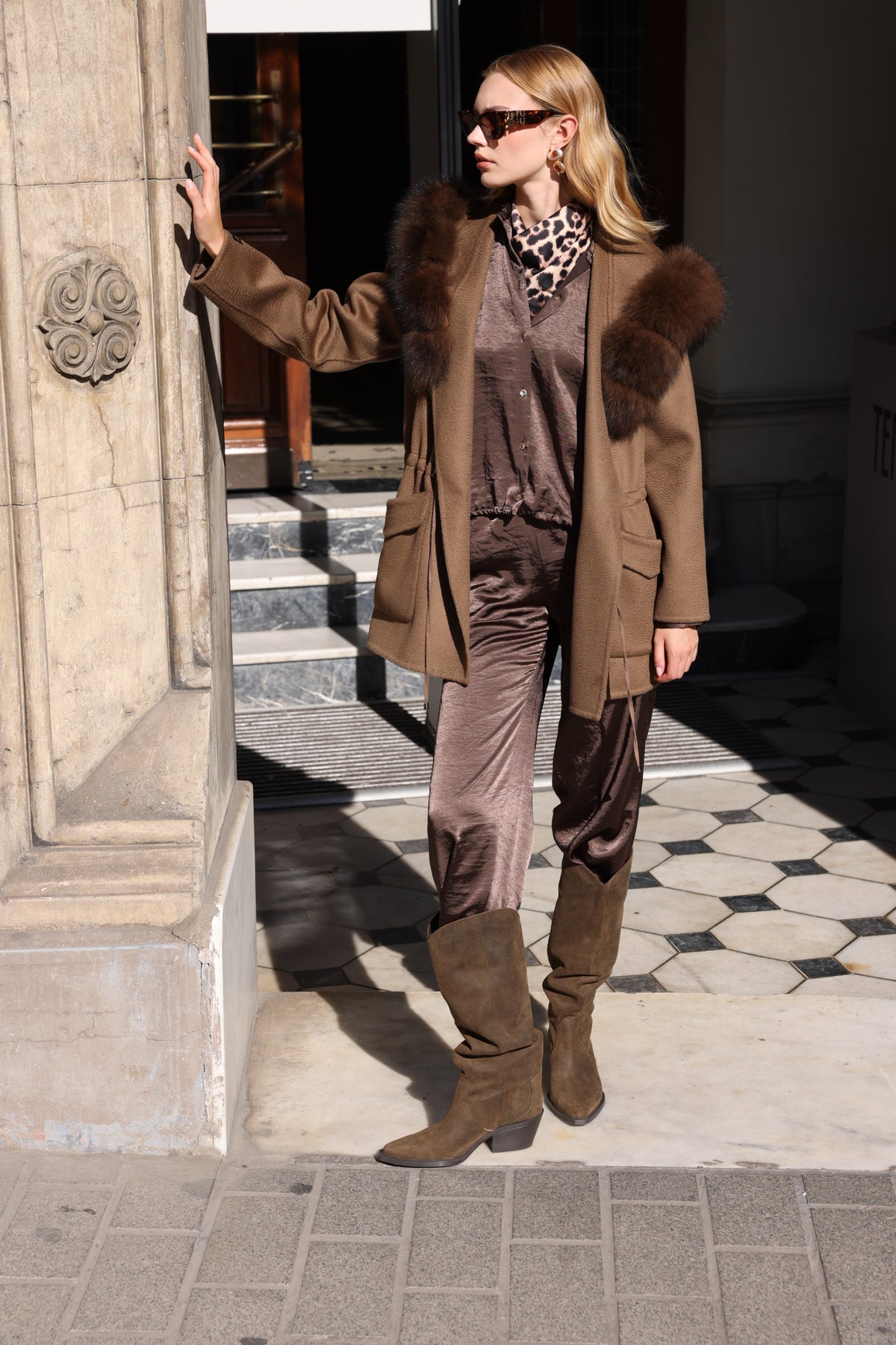 BROWN ALPACA FOX FUR COAT -3858