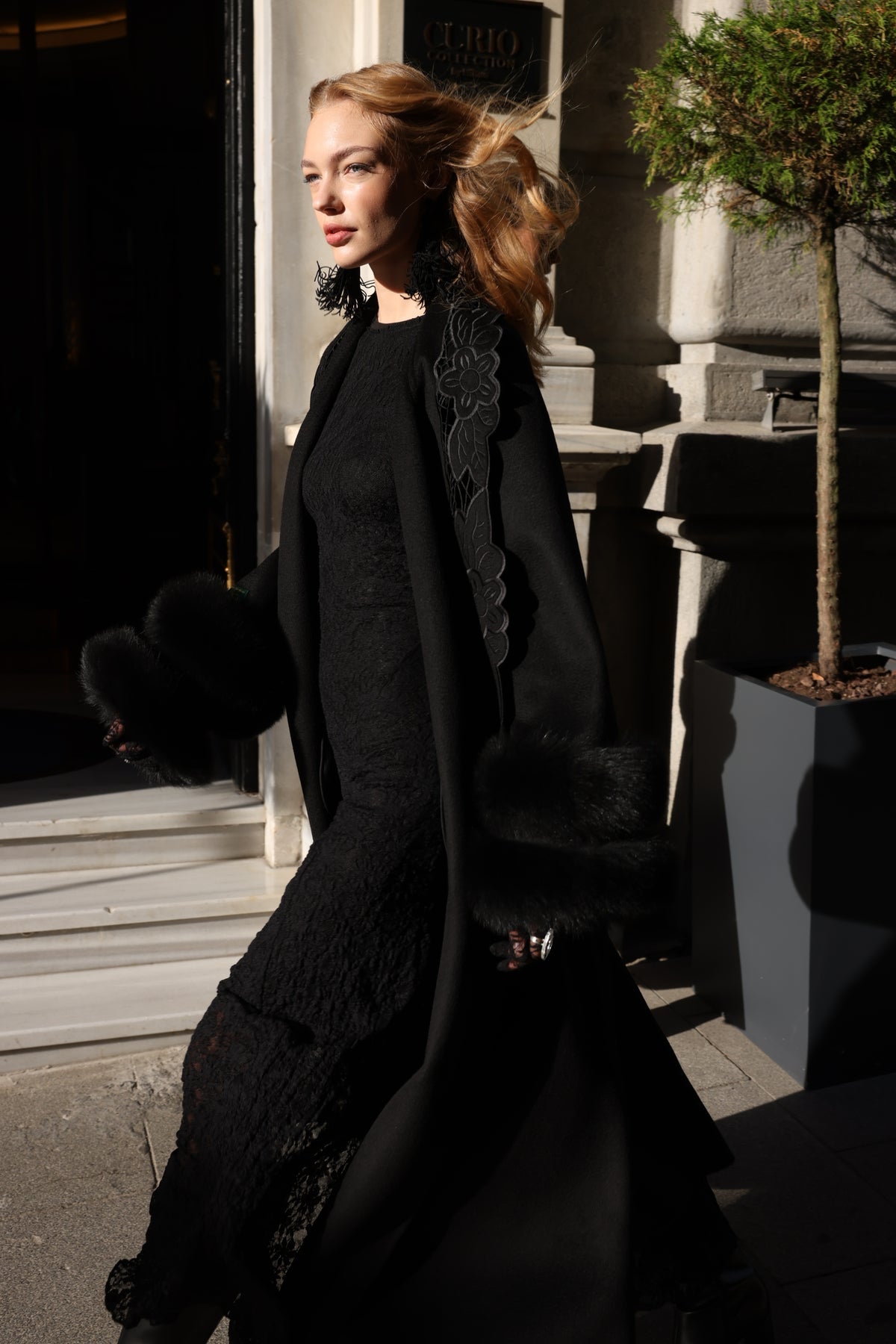 BLACK EMBROIDERED ALPACA FOX FUR COAT -9686