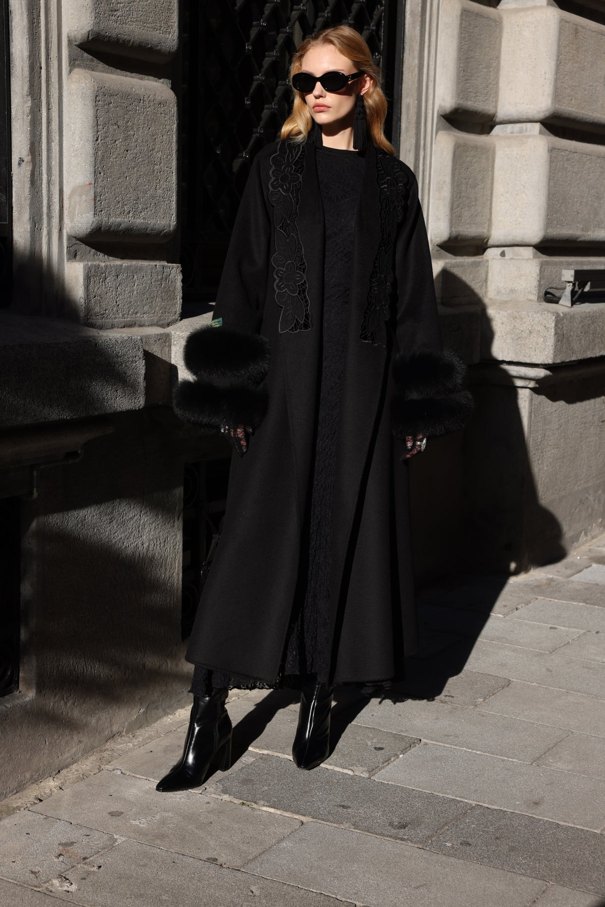 BLACK EMBROIDERED ALPACA FOX FUR COAT -9686