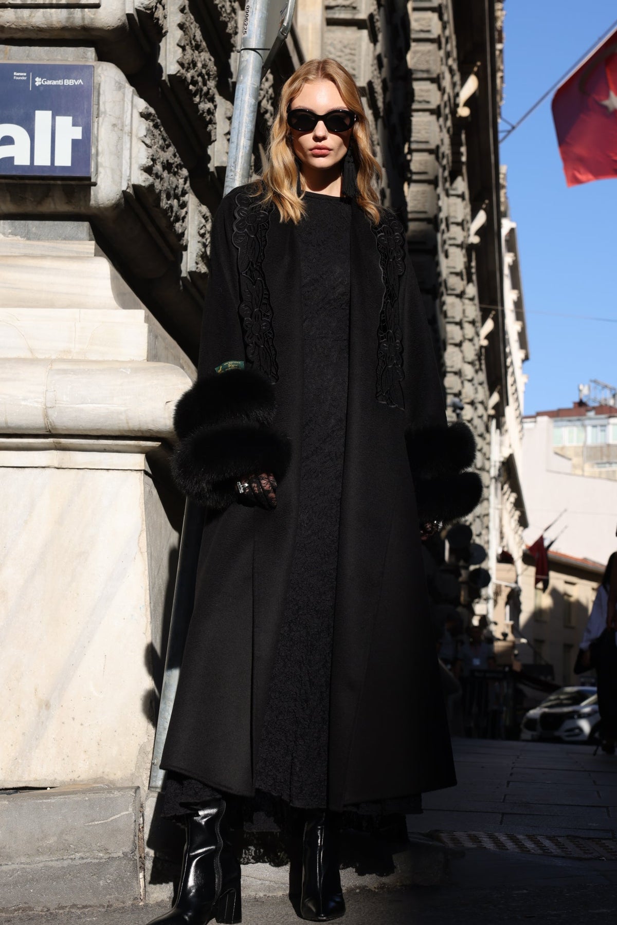 BLACK EMBROIDERED ALPACA FOX FUR COAT -9686