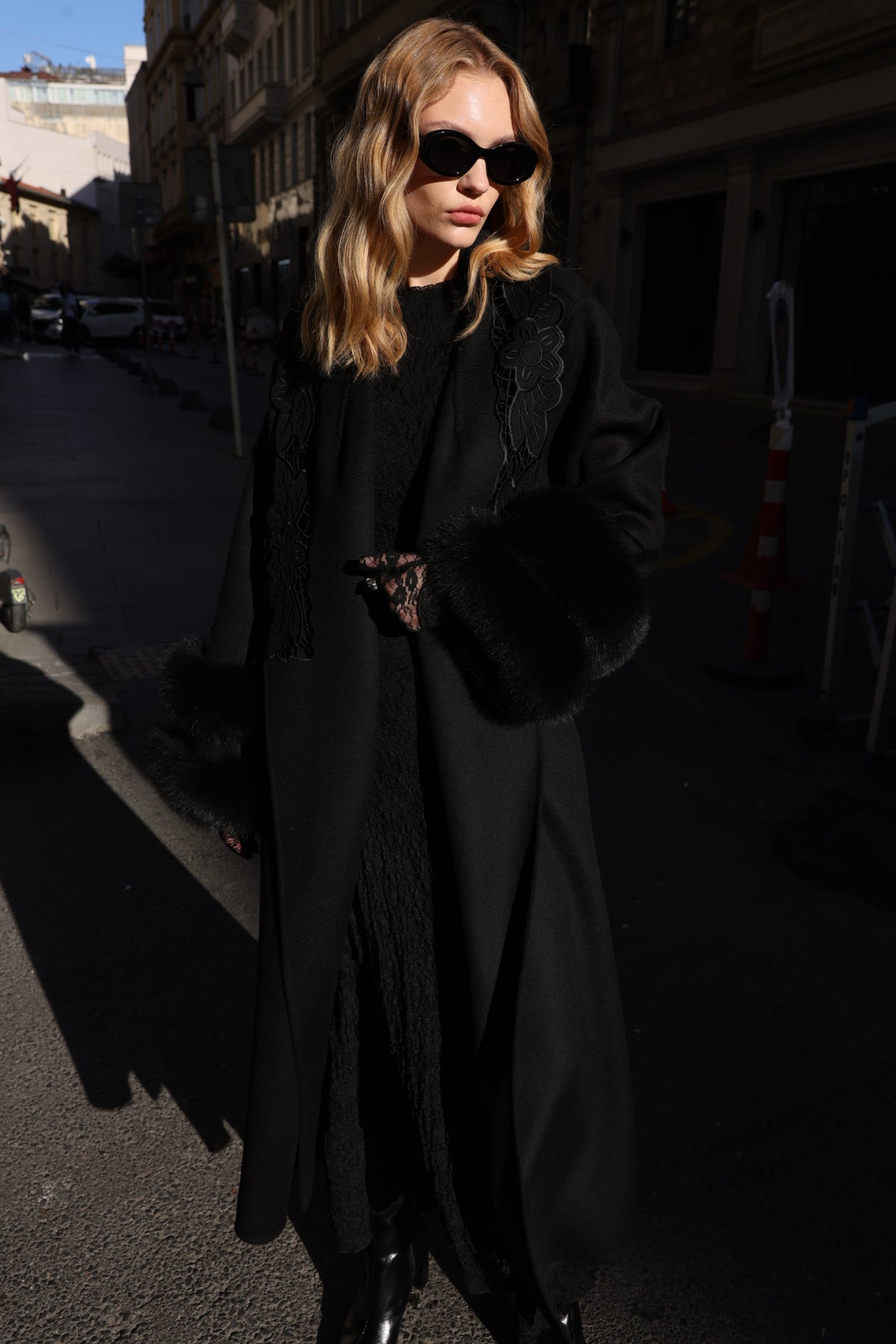 BLACK EMBROIDERED ALPACA FOX FUR COAT -9686