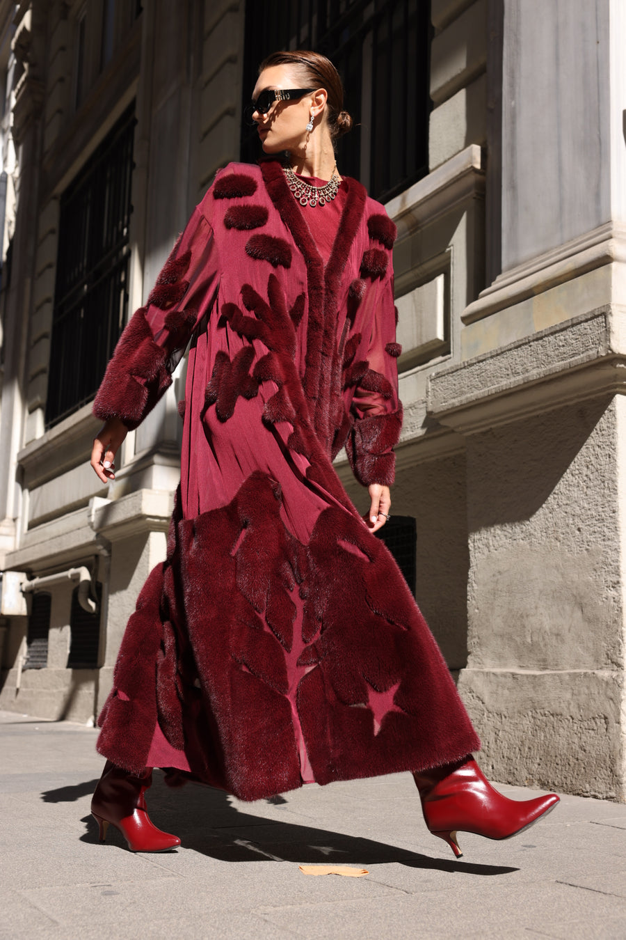BURGUNDY ELEGANT DESIGN CHIFFON MINK FUR -BJR 24