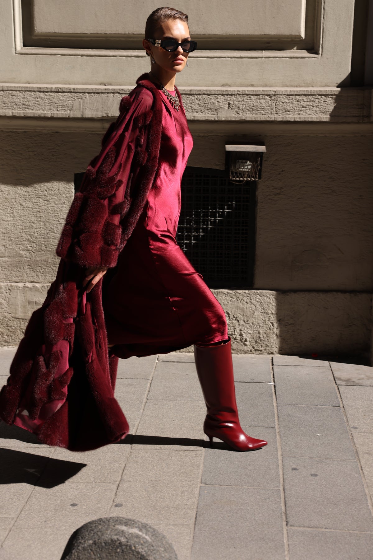 BURGUNDY ELEGANT DESIGN CHIFFON MINK FUR -BJR 24