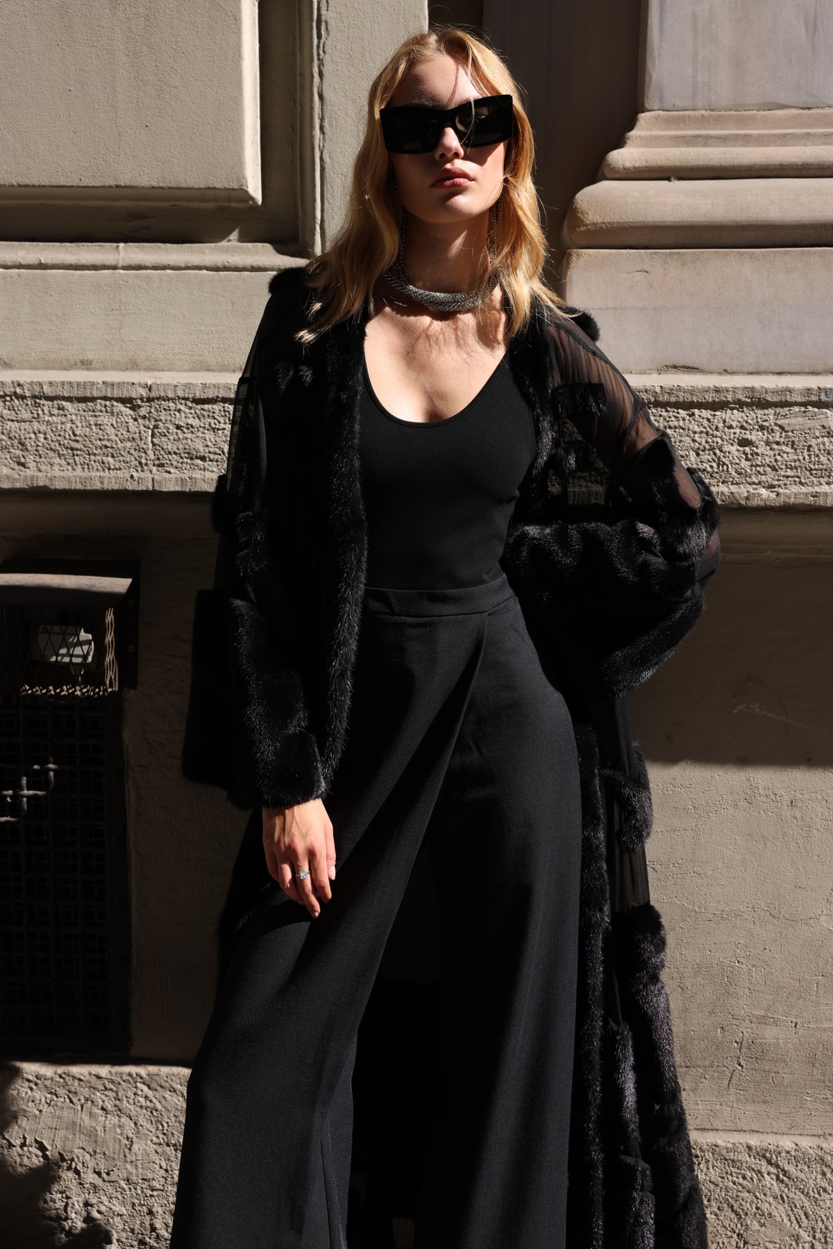 BLACK ELEGANT DESIGN CHIFFON MINK FUR -BJR 24