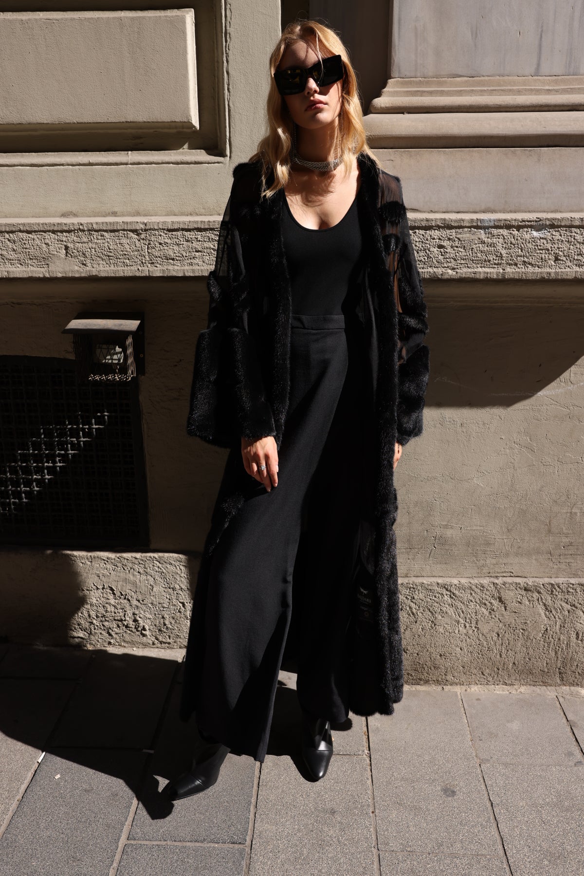 BLACK ELEGANT DESIGN CHIFFON MINK FUR -BJR 24