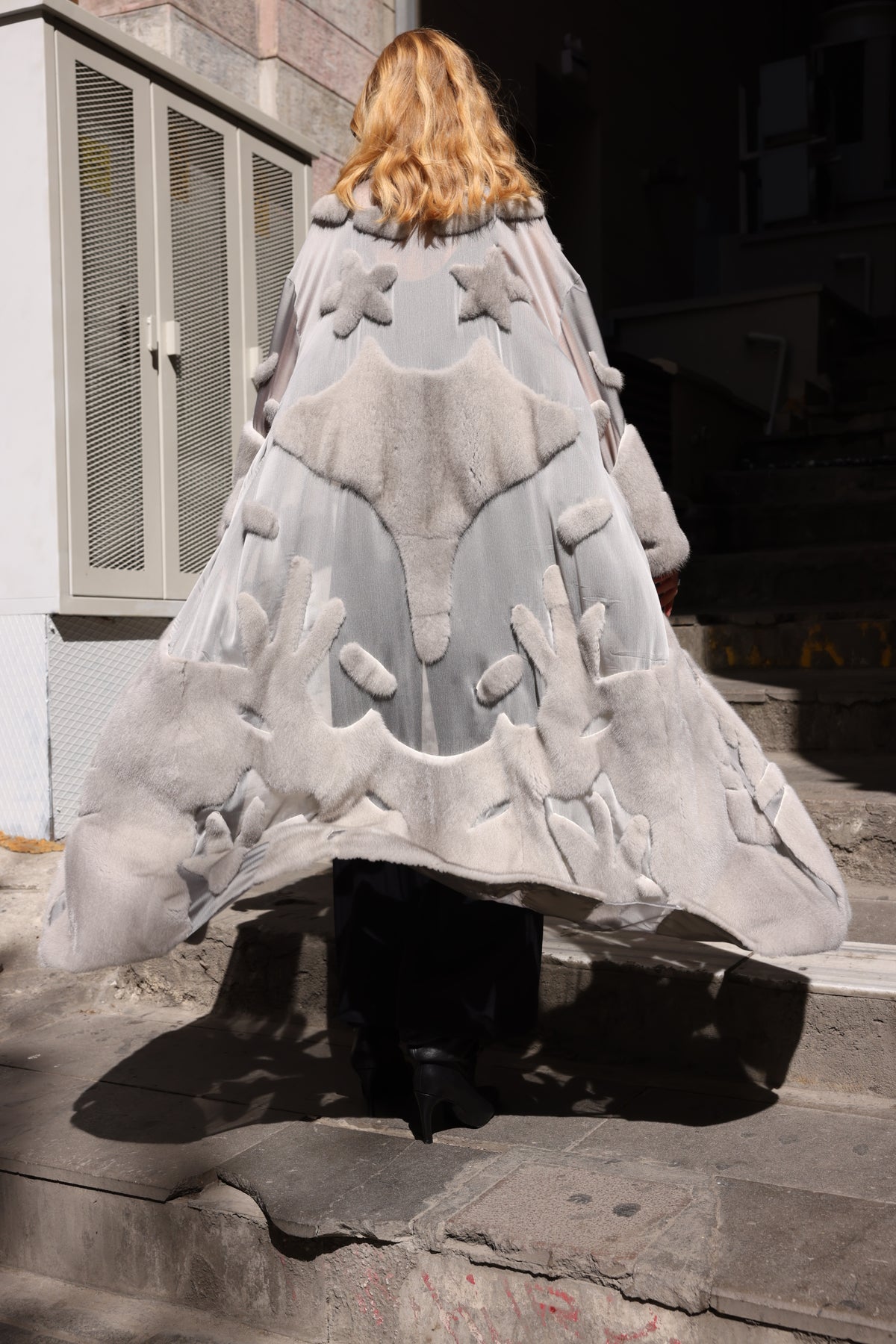 GREY ELEGANT DESIGN CHIFFON MINK FUR -BJR 24