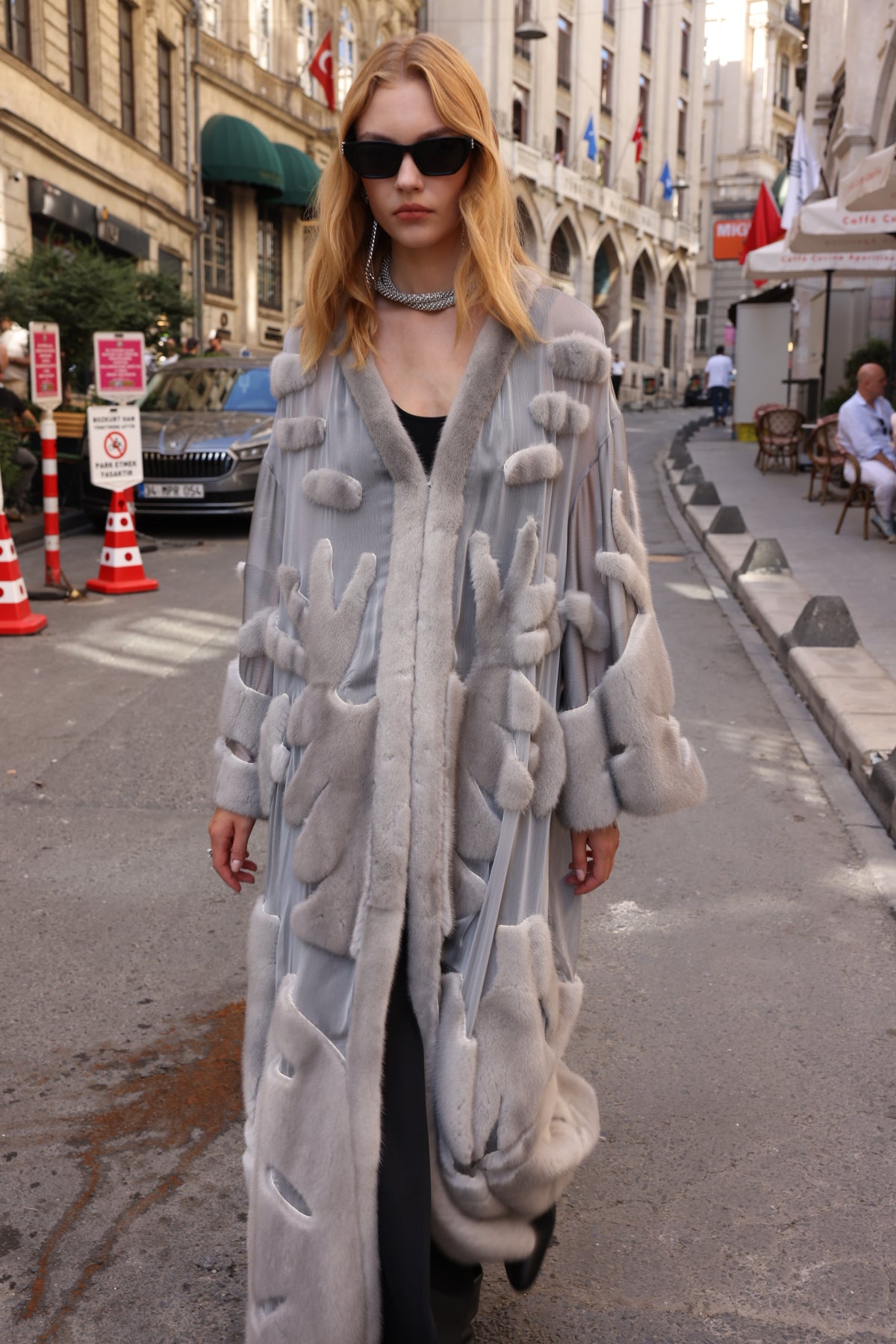 GREY ELEGANT DESIGN CHIFFON MINK FUR -BJR 24