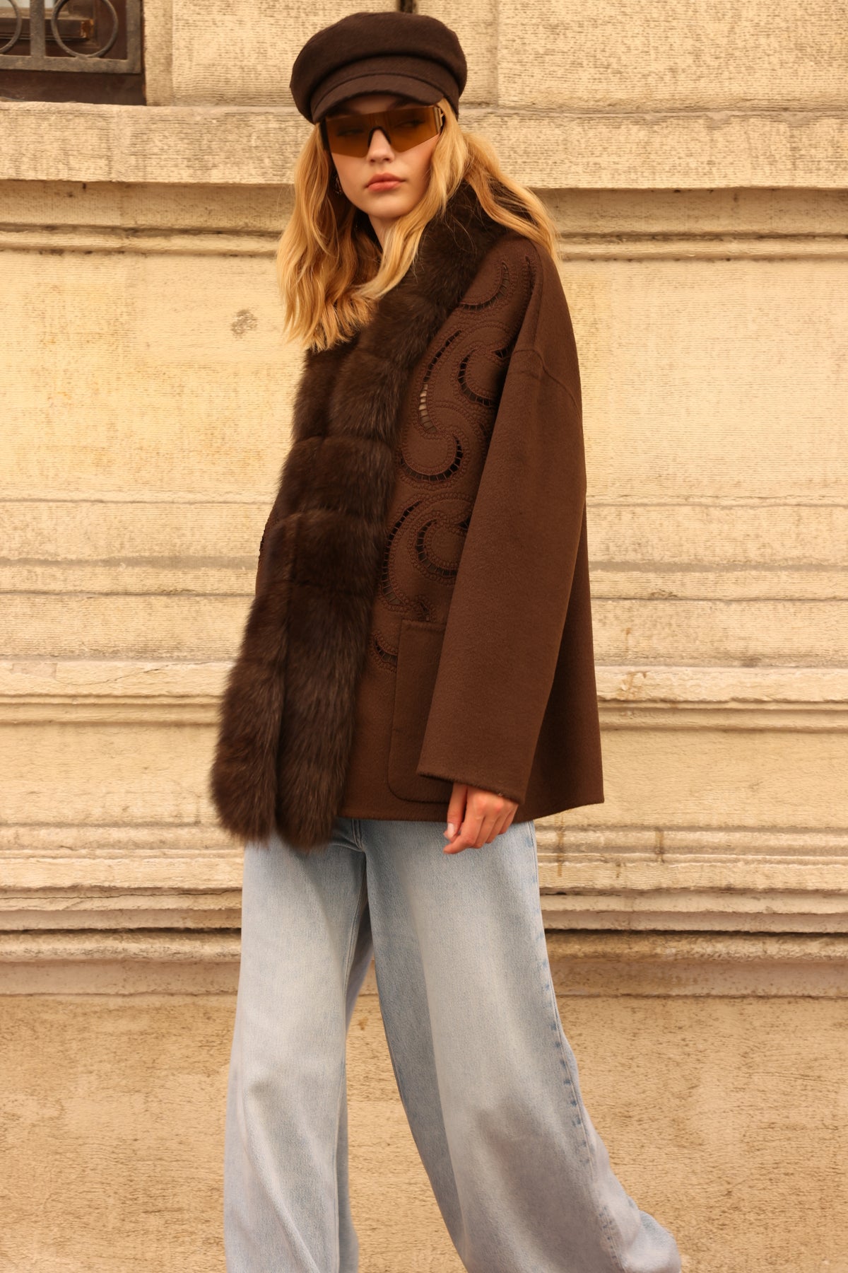 BROWN EMBROIDERED ALPACA FOX JACEKT -9445