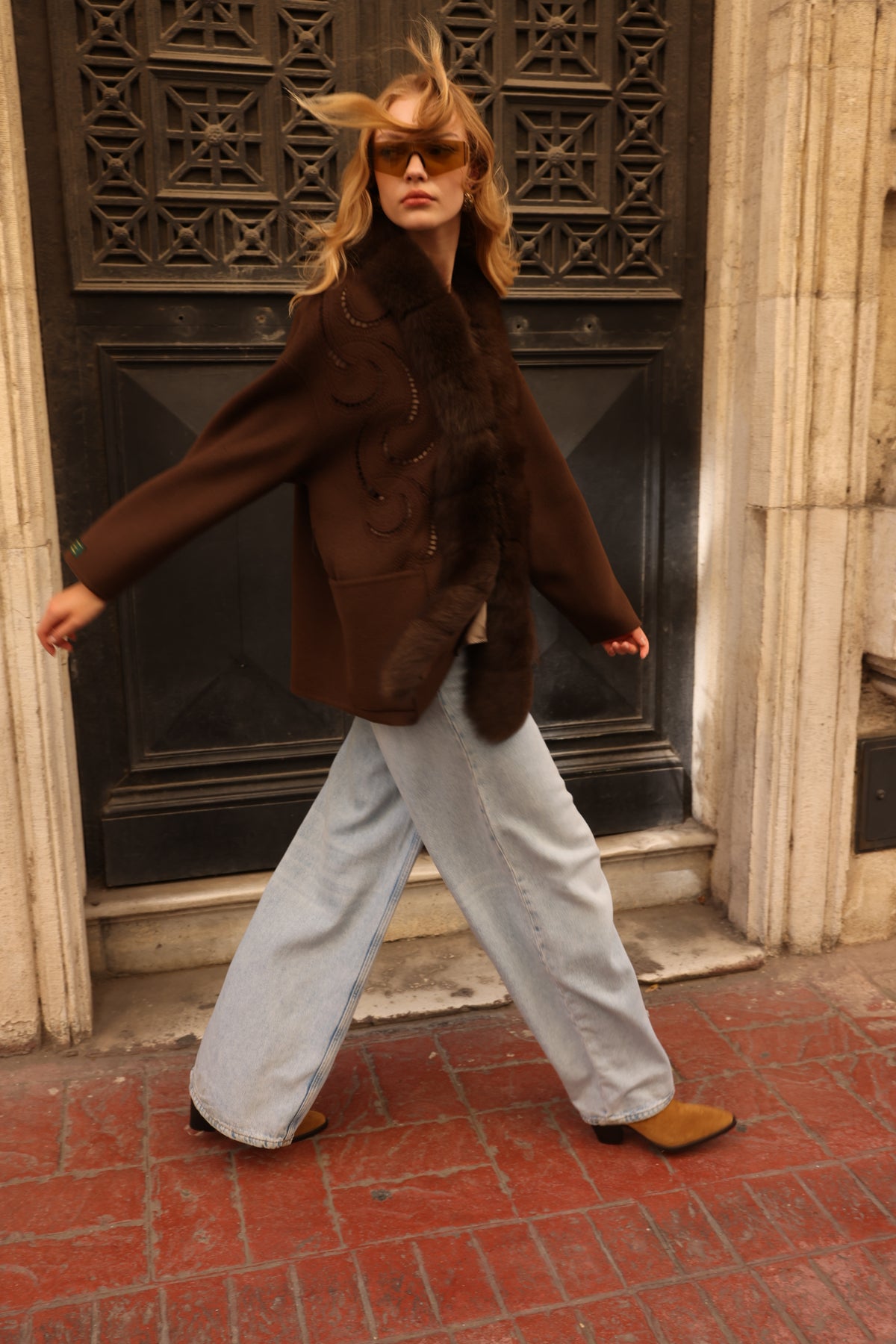 BROWN EMBROIDERED ALPACA FOX JACEKT -9445