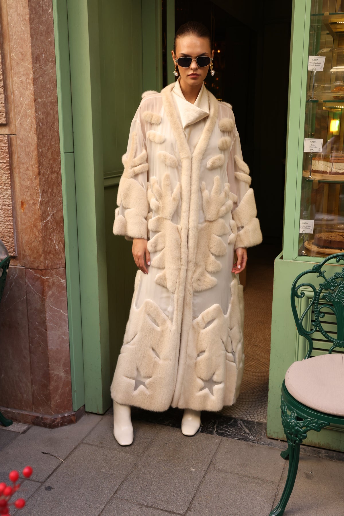 BEIGE ELEGANT DESIGN CHIFFON MINK FUR -BJR 24