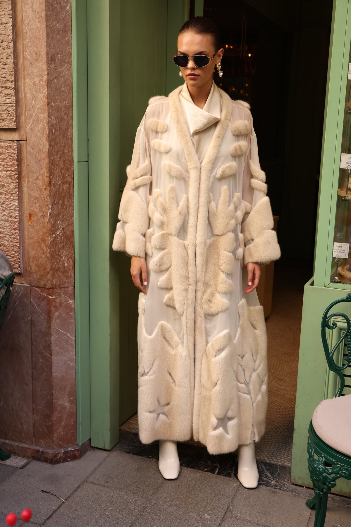 BEIGE ELEGANT DESIGN CHIFFON MINK FUR -BJR 24