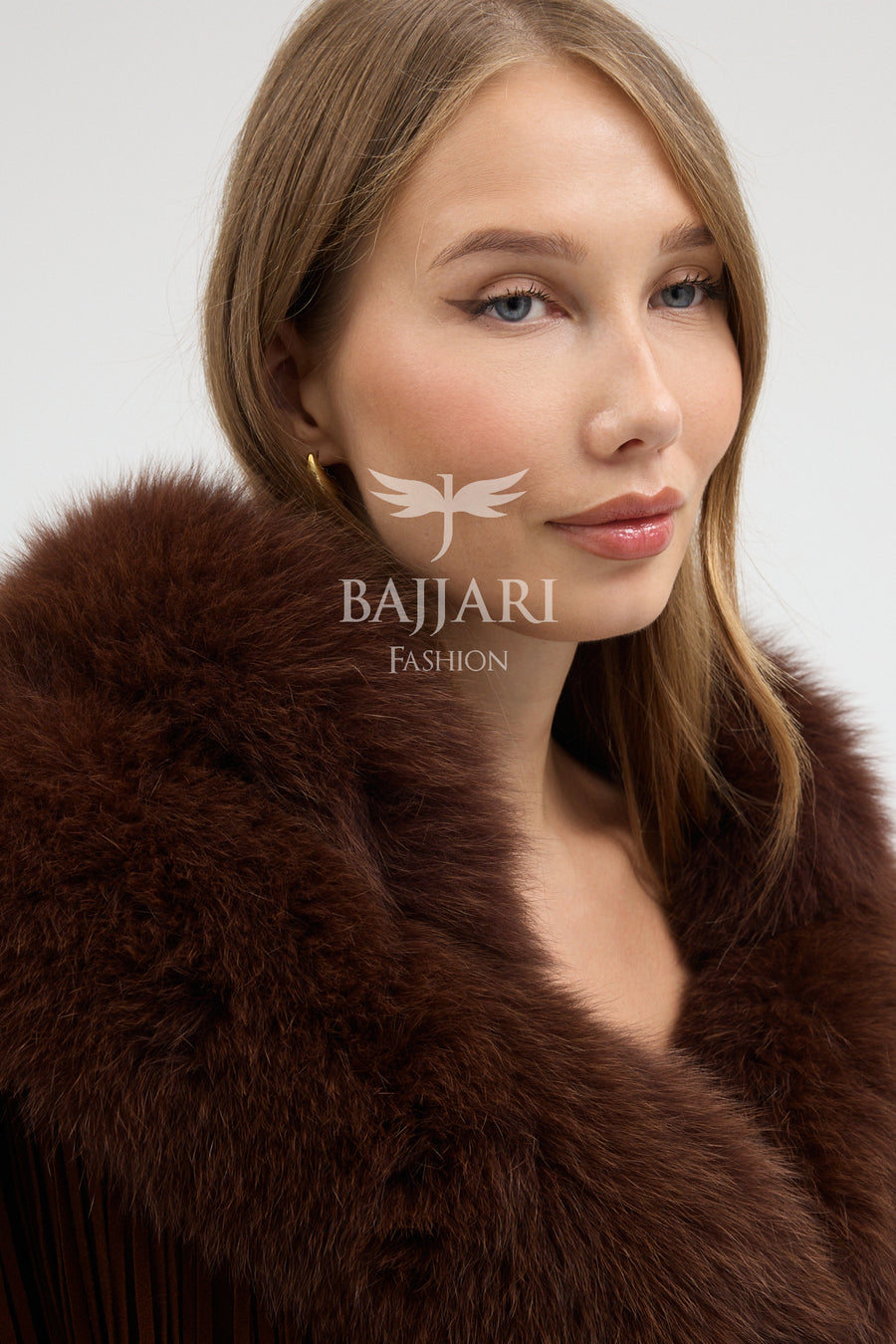 Suede Fabric Real Fox Fur Embellished Tassel Cape Shawl