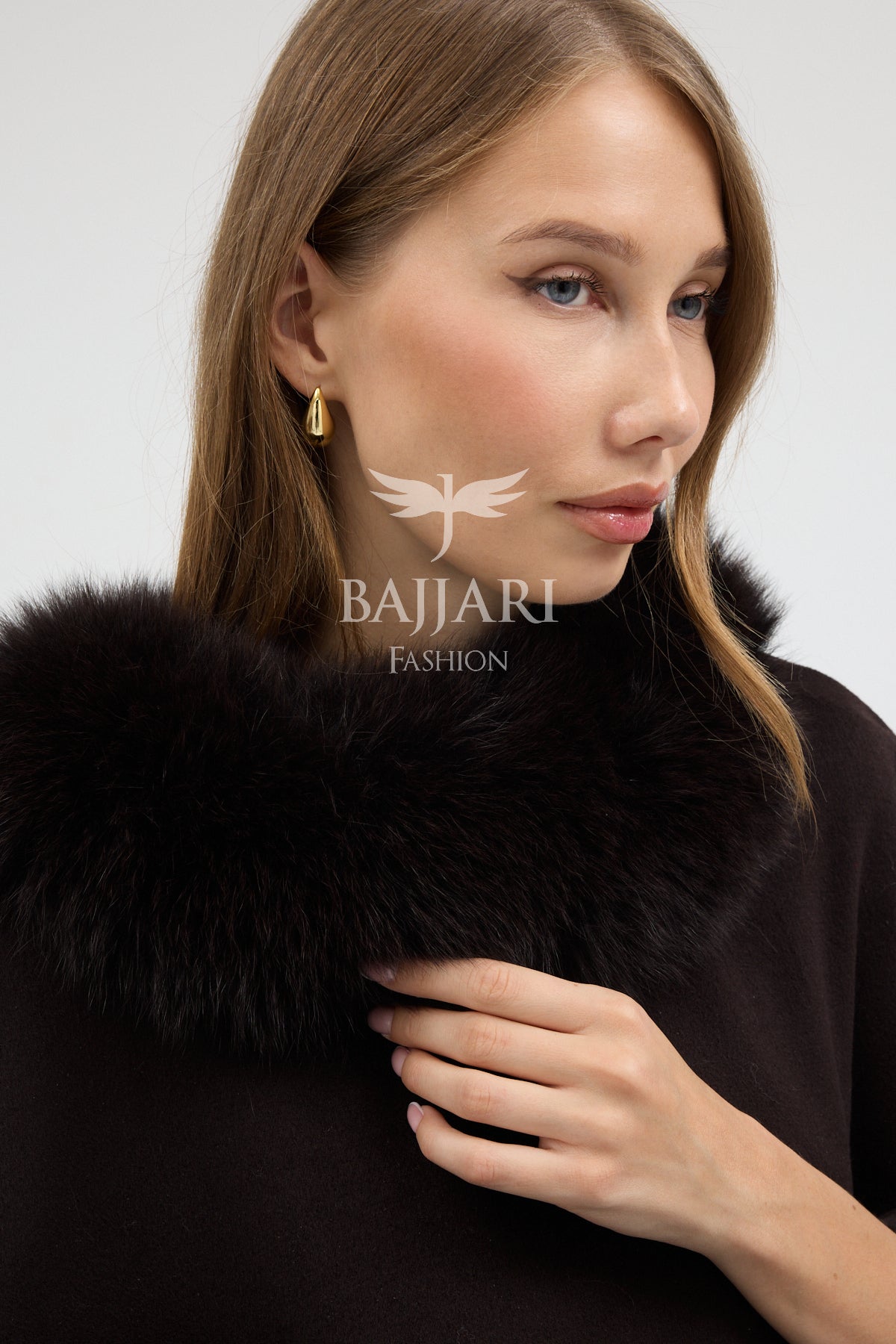 Cashmere Real Fox Fur Embroidered Tassel Cape Shawl