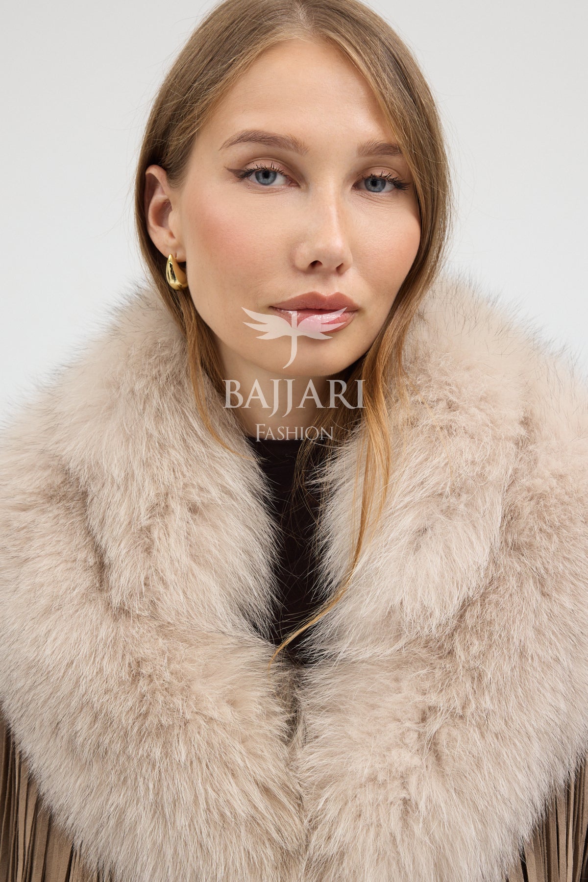 Beige Suede Fabric Real Fox Fur Embellished Tassel Cape Shawl