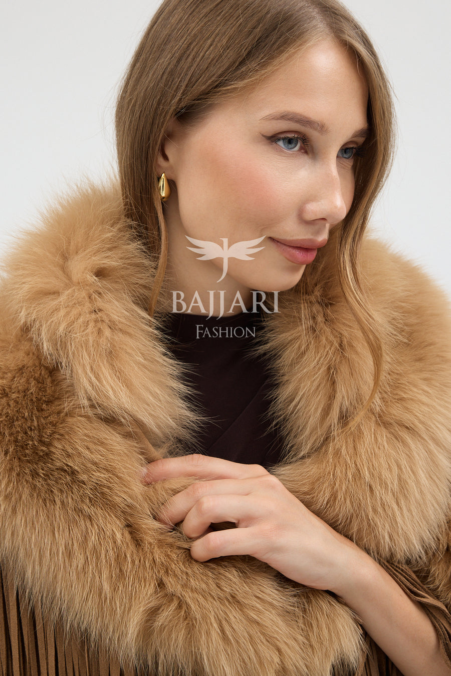 Gold Suede Fabric Real Fox Fur Embellished Tassel Cape Shawl