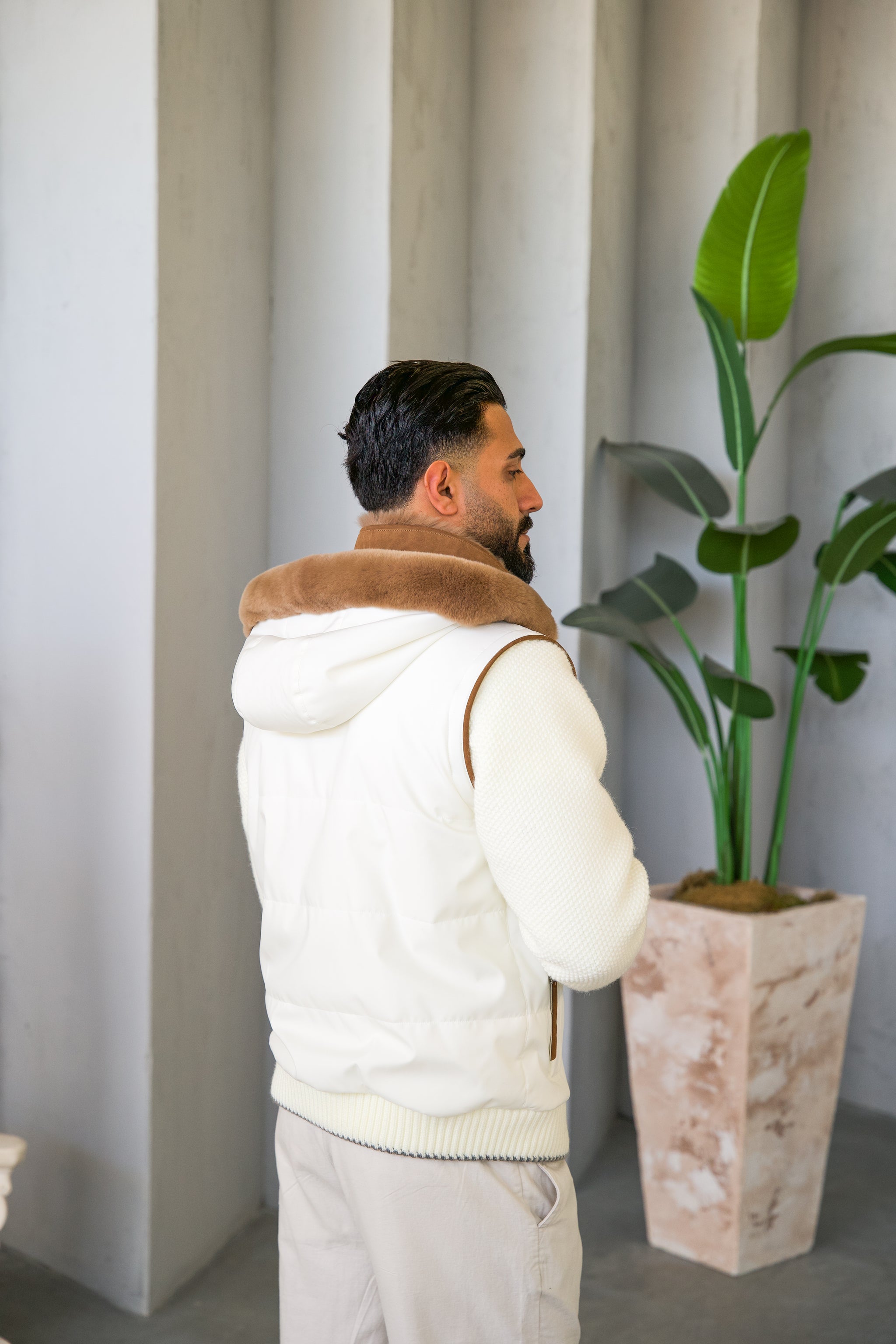 Men's Waterproof Fabric Hooded Jacket with Fur Lining, Knitted Sleeves