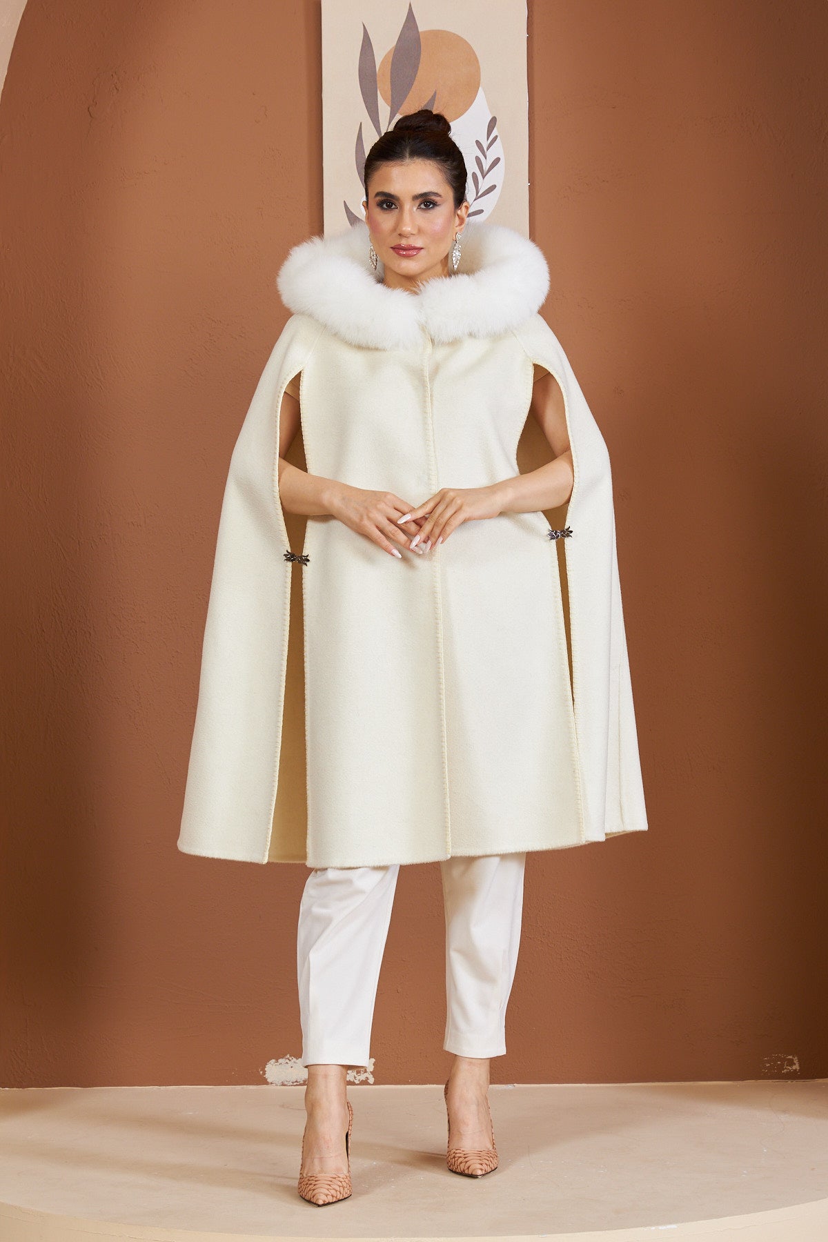 9348 Alpaca Fox