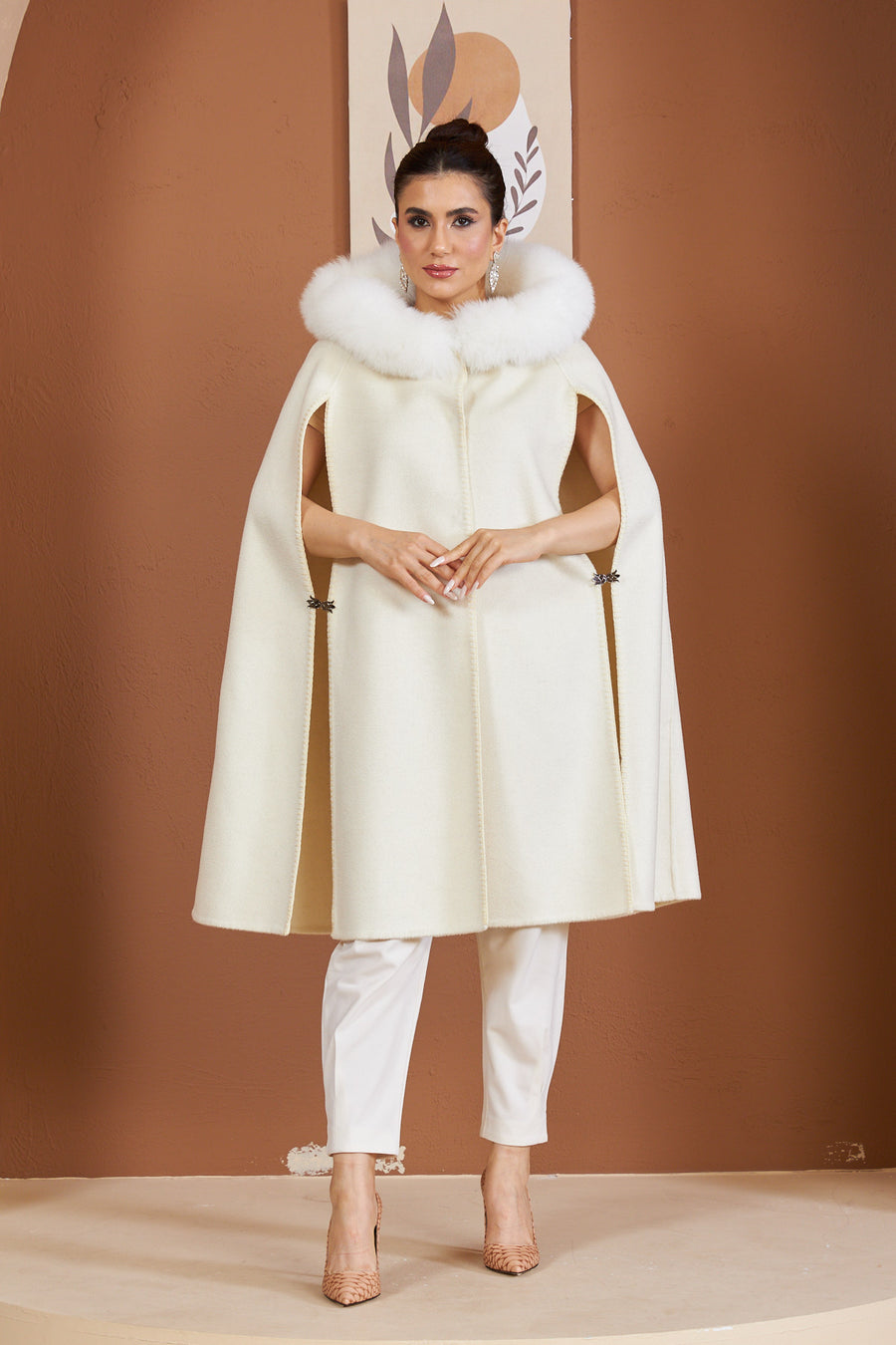 9348 Alpaca Fox