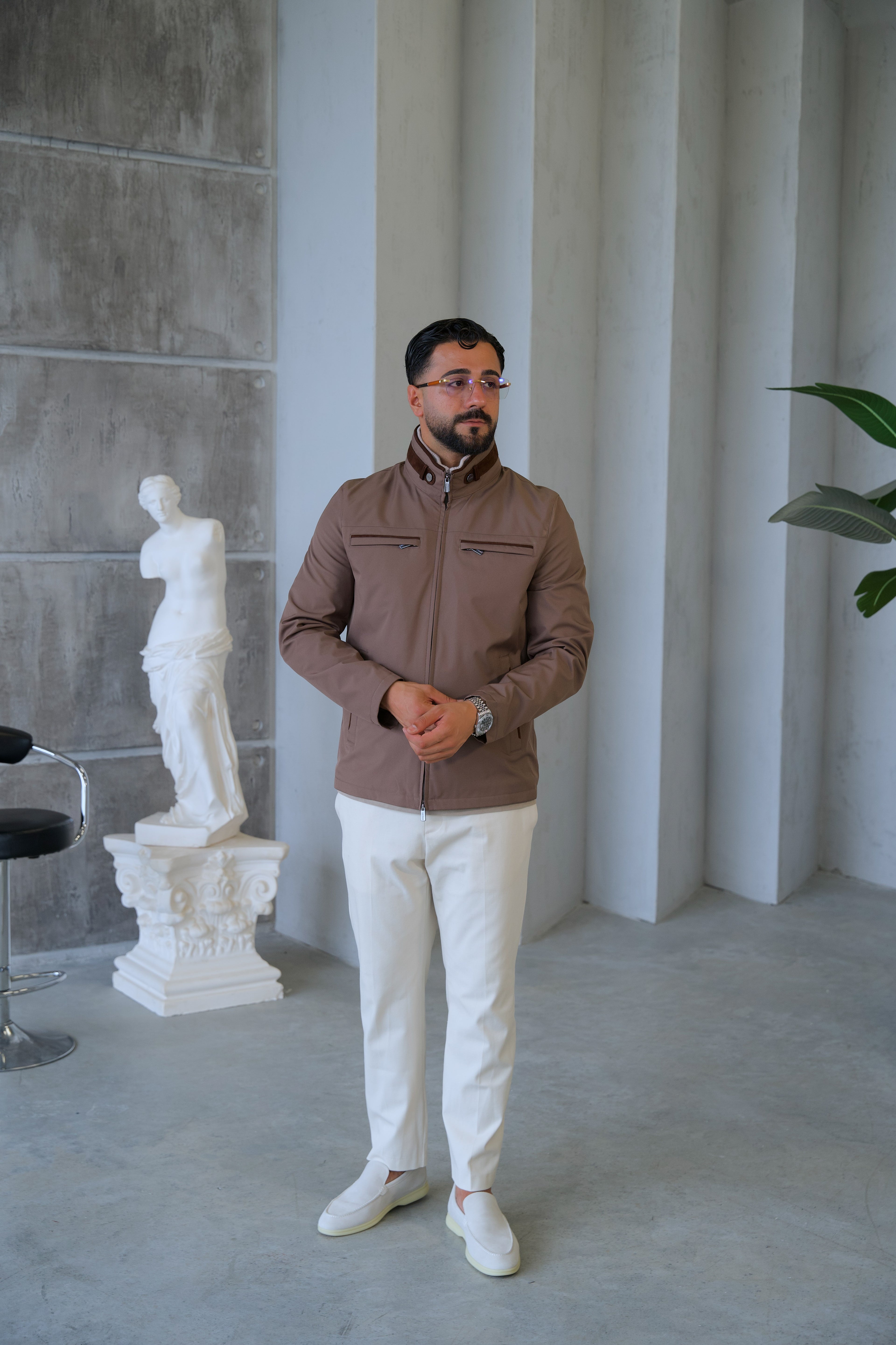 Men's Waterproof Jacket with Knit Collar and Waterproof Fabric