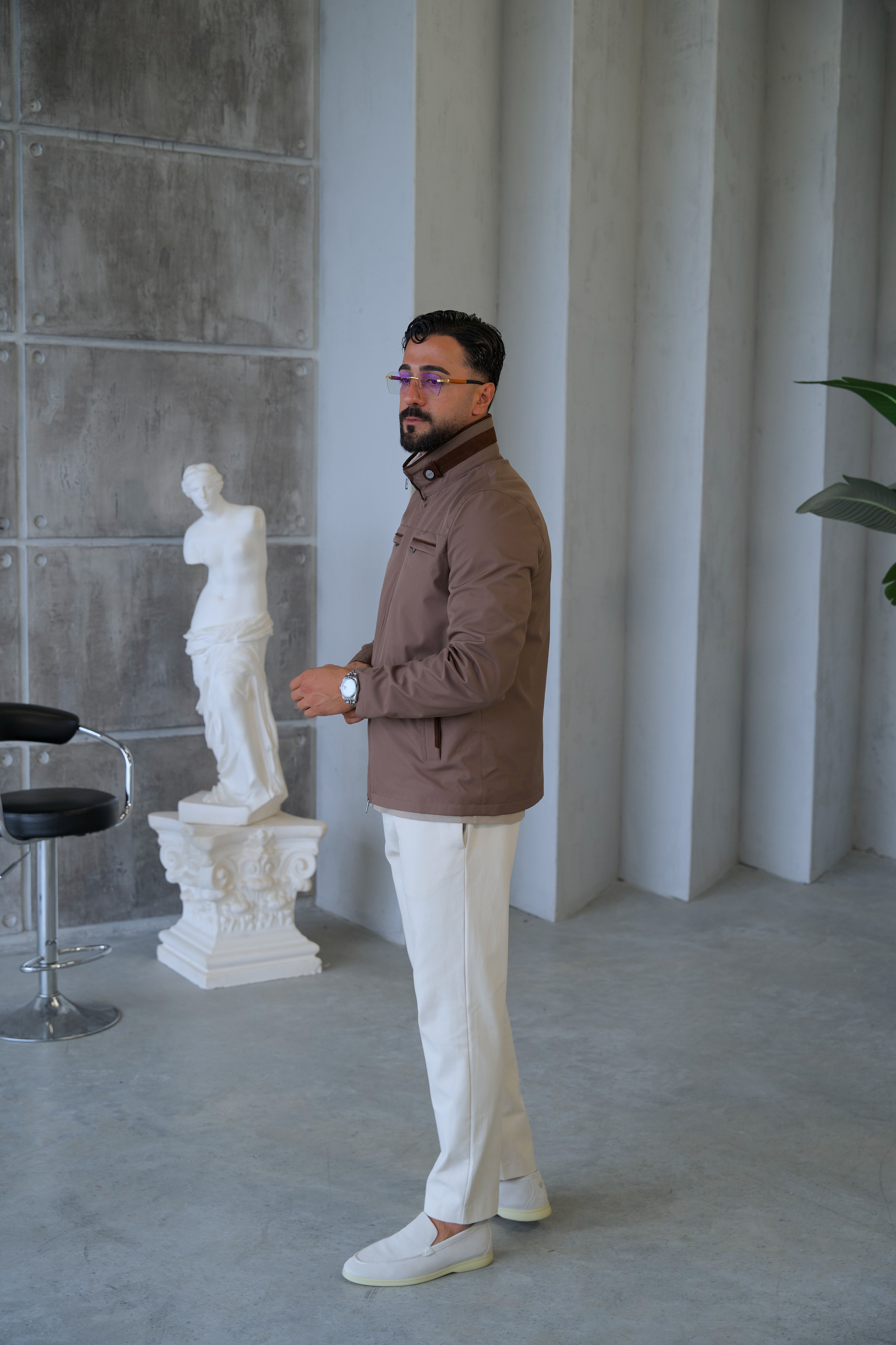 Men's Waterproof Jacket with Knit Collar and Waterproof Fabric