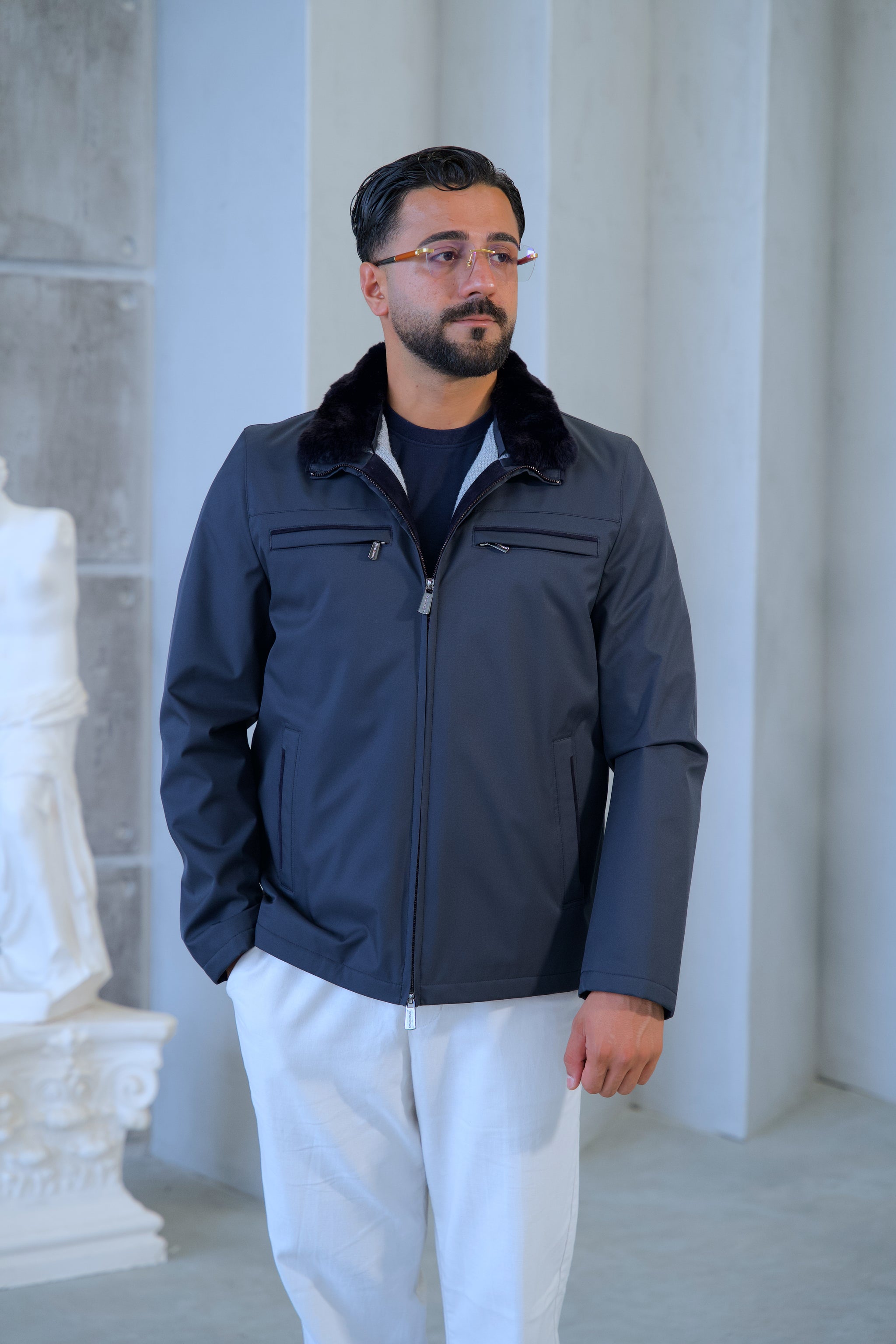 Men's Waterproof Jacket with Fur Collar and Knitted Fabric Lining