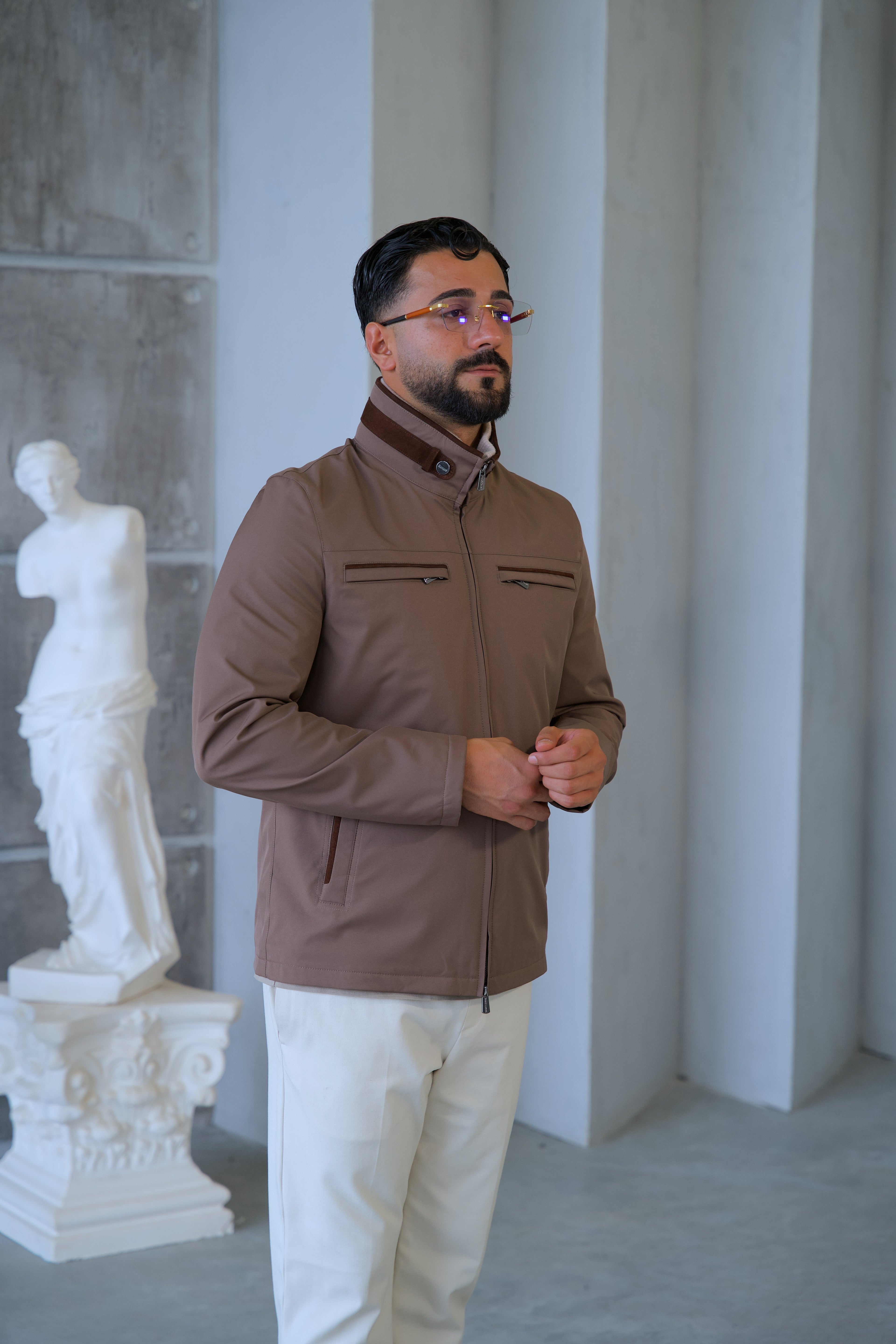 Men's Waterproof Jacket with Knit Collar and Waterproof Fabric