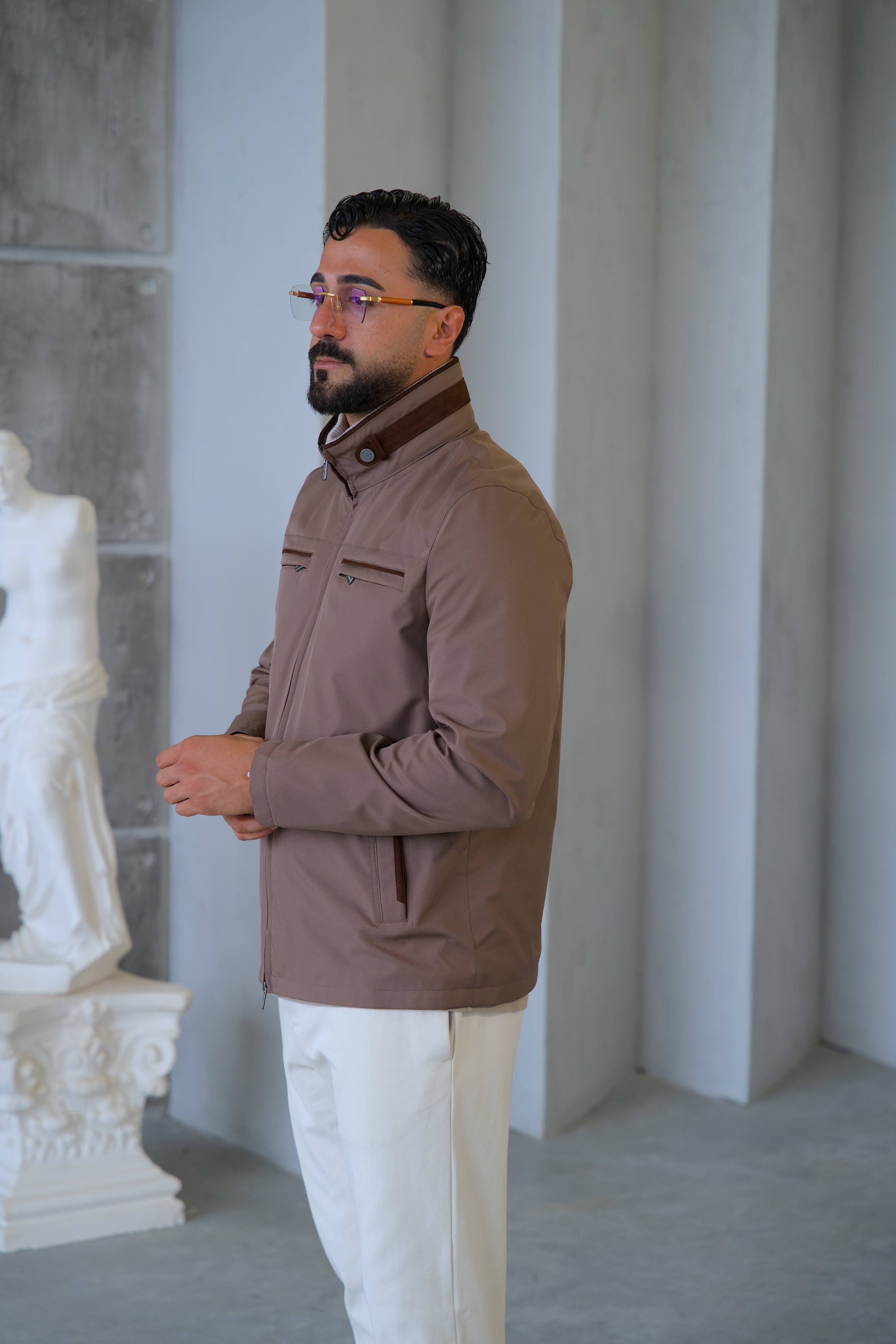 Men's Waterproof Jacket with Knit Collar and Waterproof Fabric