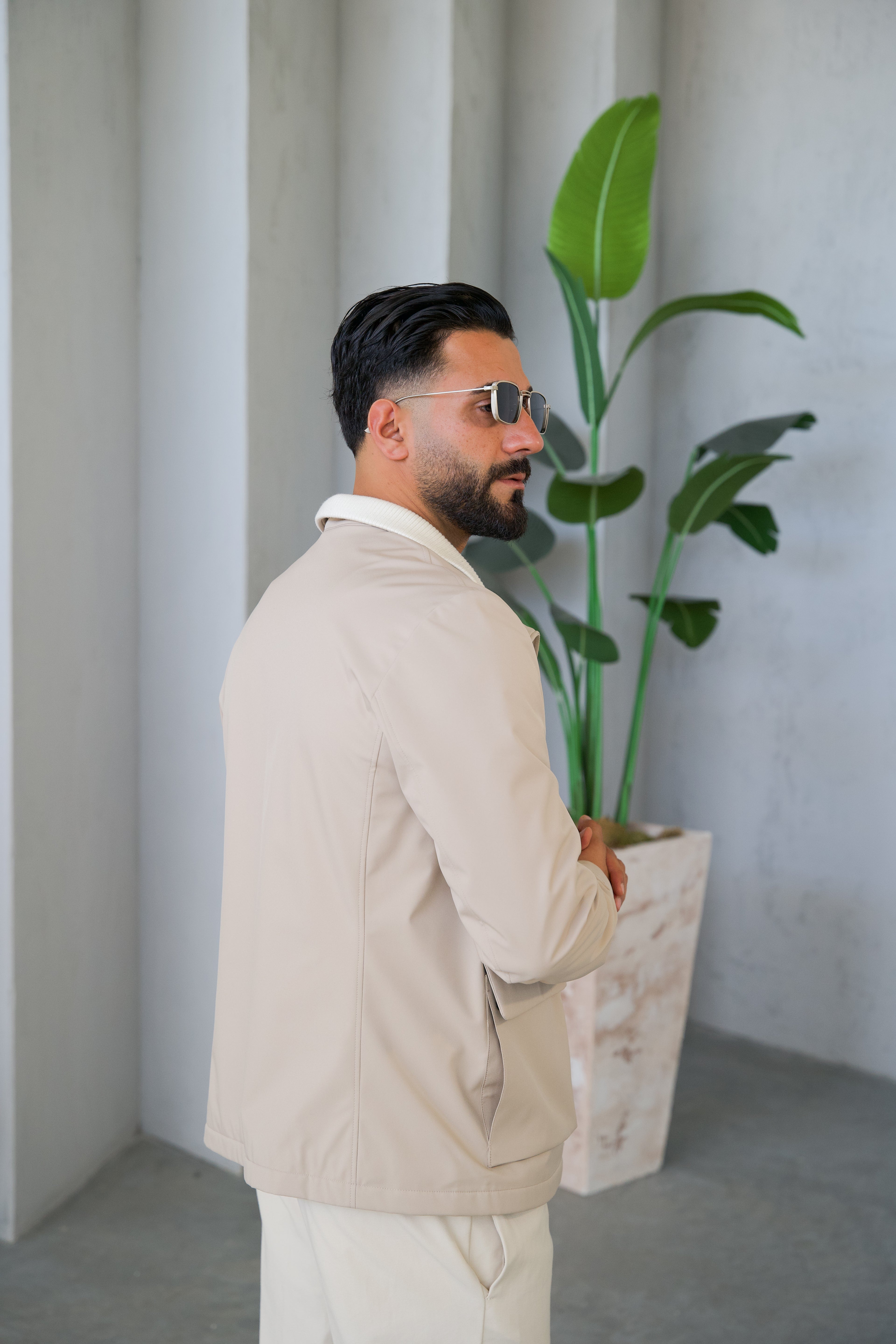 Men's Jacket with Double Pockets and Knitted Collar