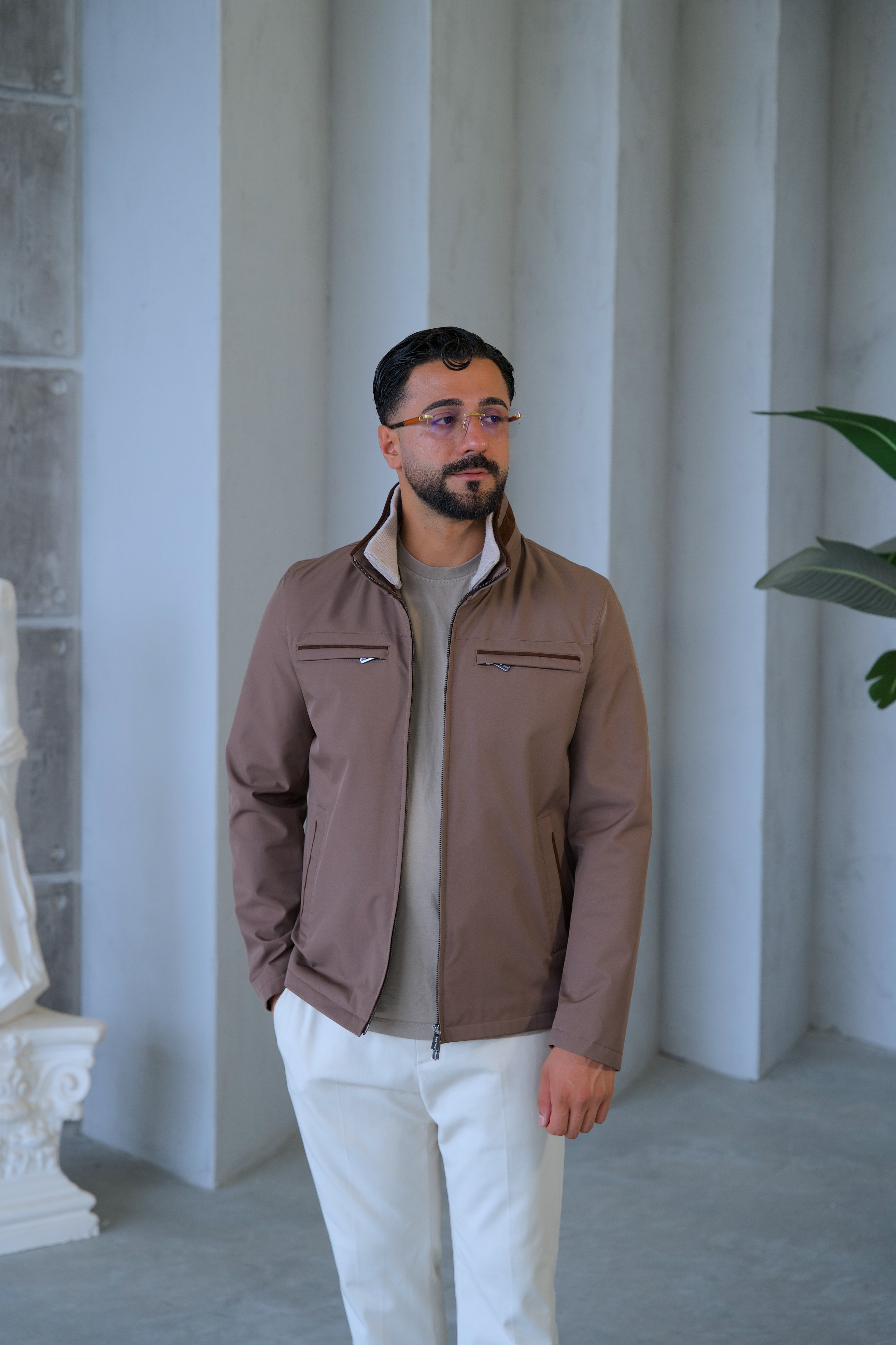 Men's Waterproof Jacket with Knit Collar and Waterproof Fabric