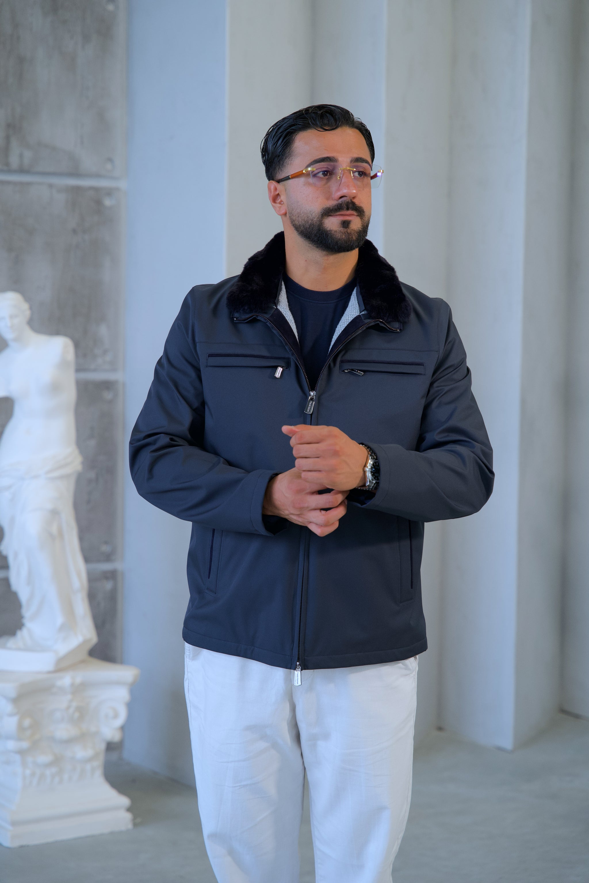 Men's Waterproof Jacket with Fur Collar and Knitted Fabric Lining