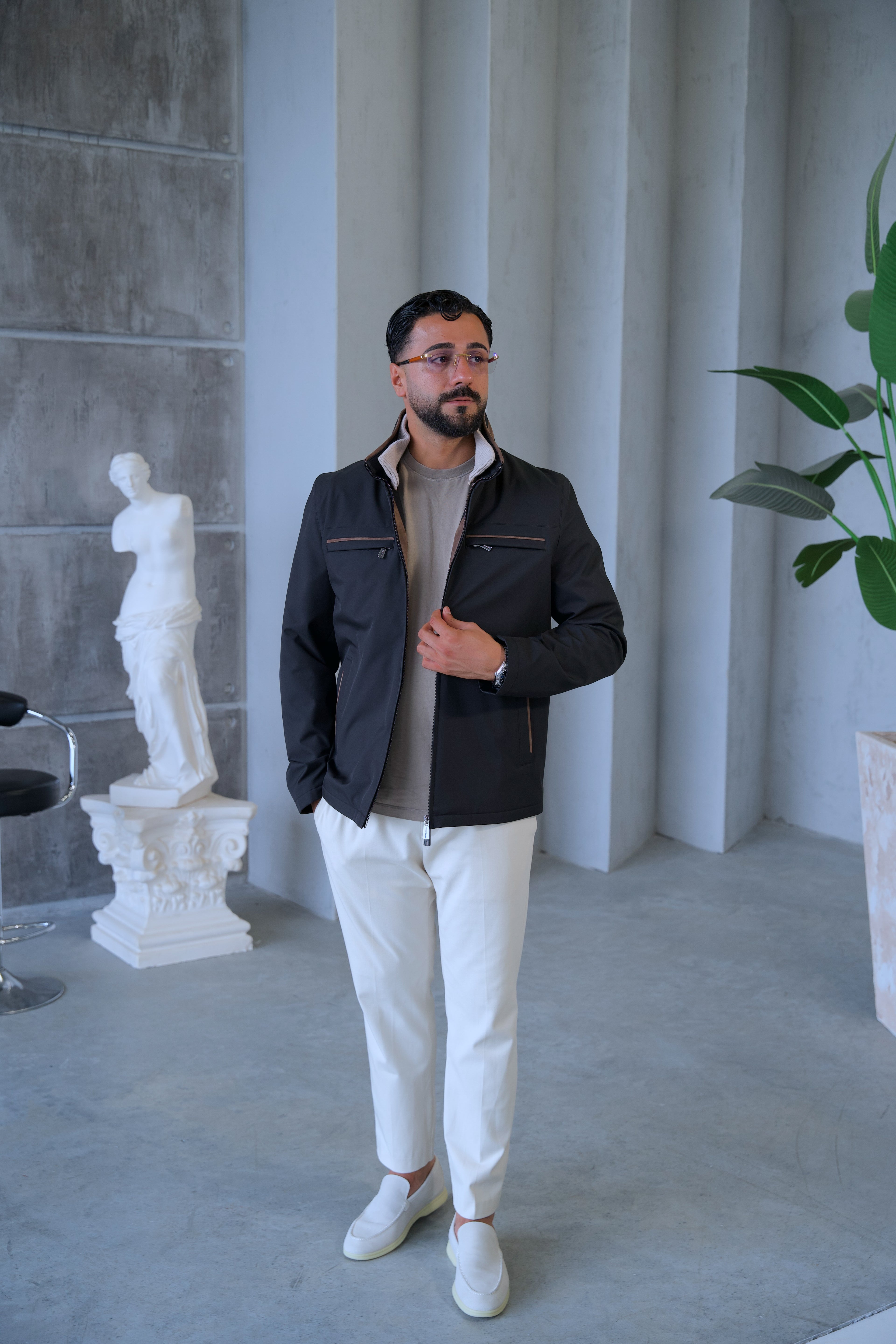 Men's Waterproof Jacket with Knit Collar and Waterproof Fabric
