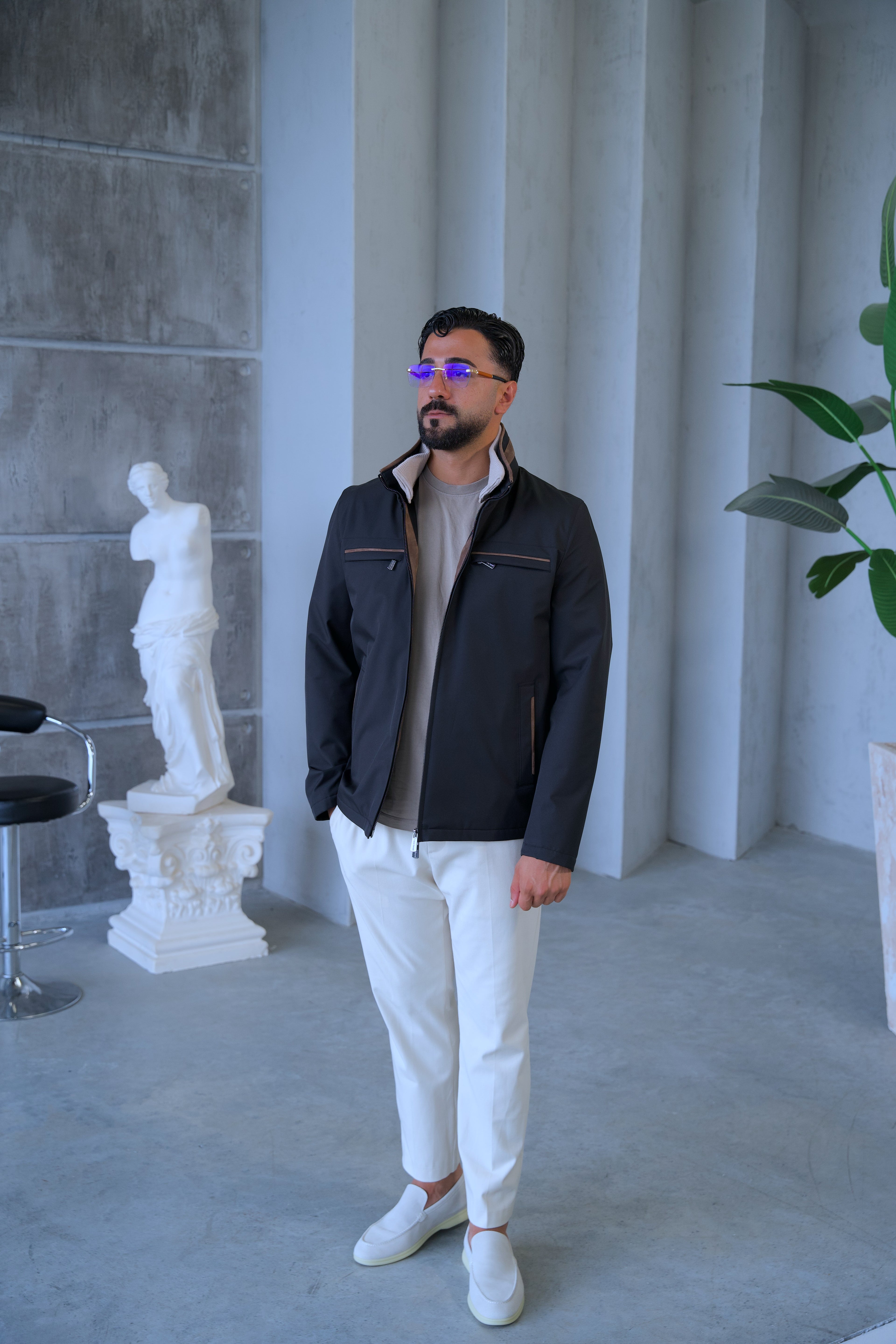 Men's Waterproof Jacket with Knit Collar and Waterproof Fabric