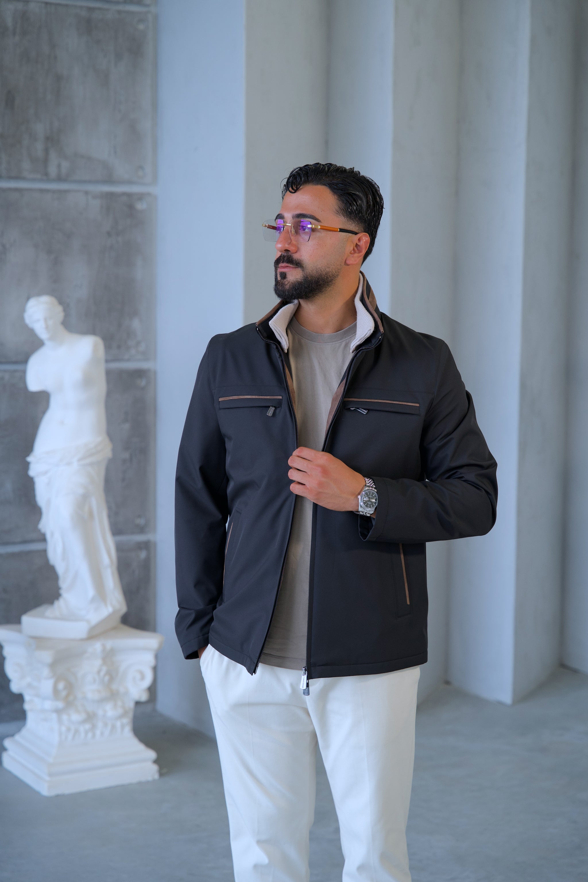 Men's Waterproof Jacket with Knit Collar and Waterproof Fabric