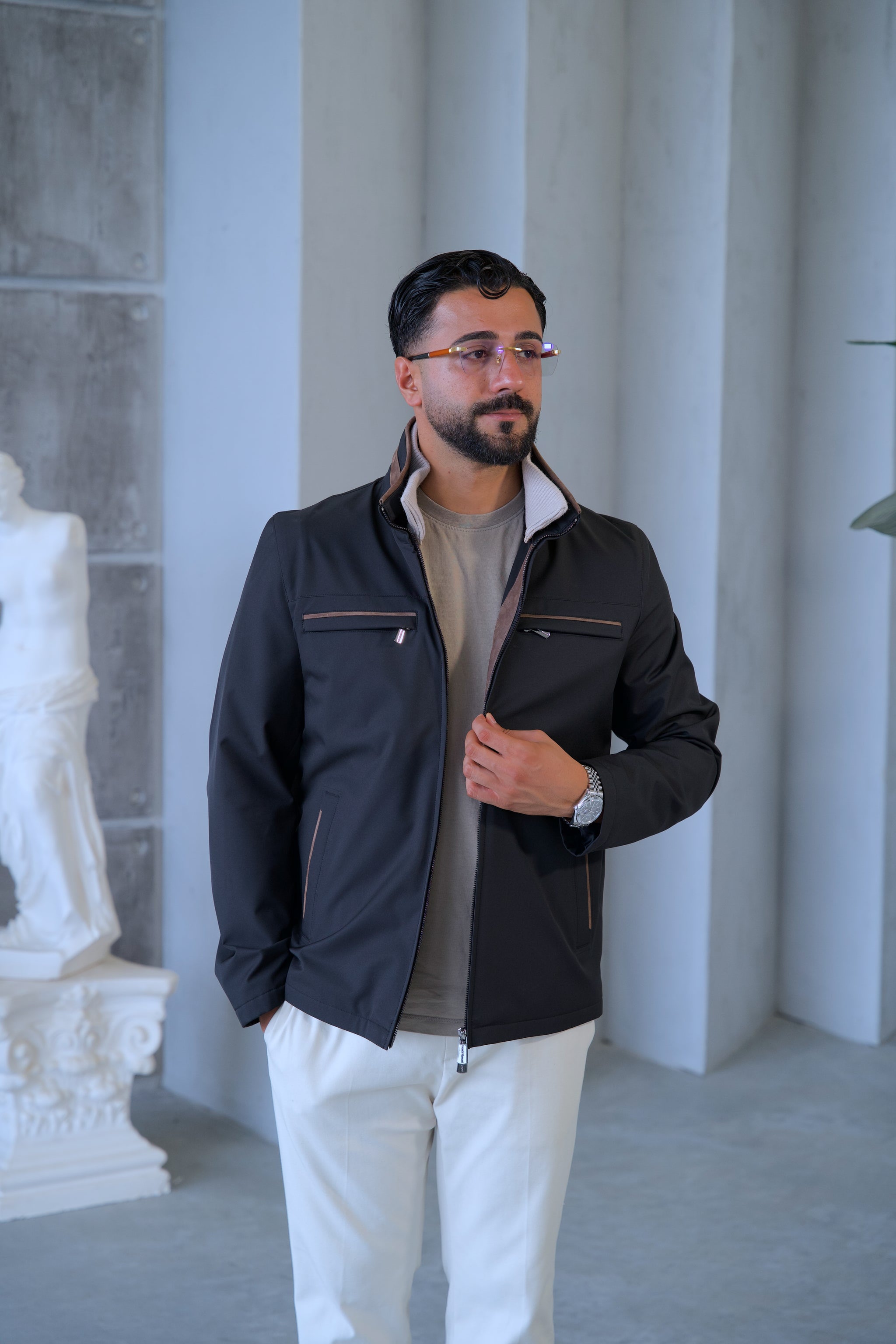 Men's Waterproof Jacket with Knit Collar and Waterproof Fabric