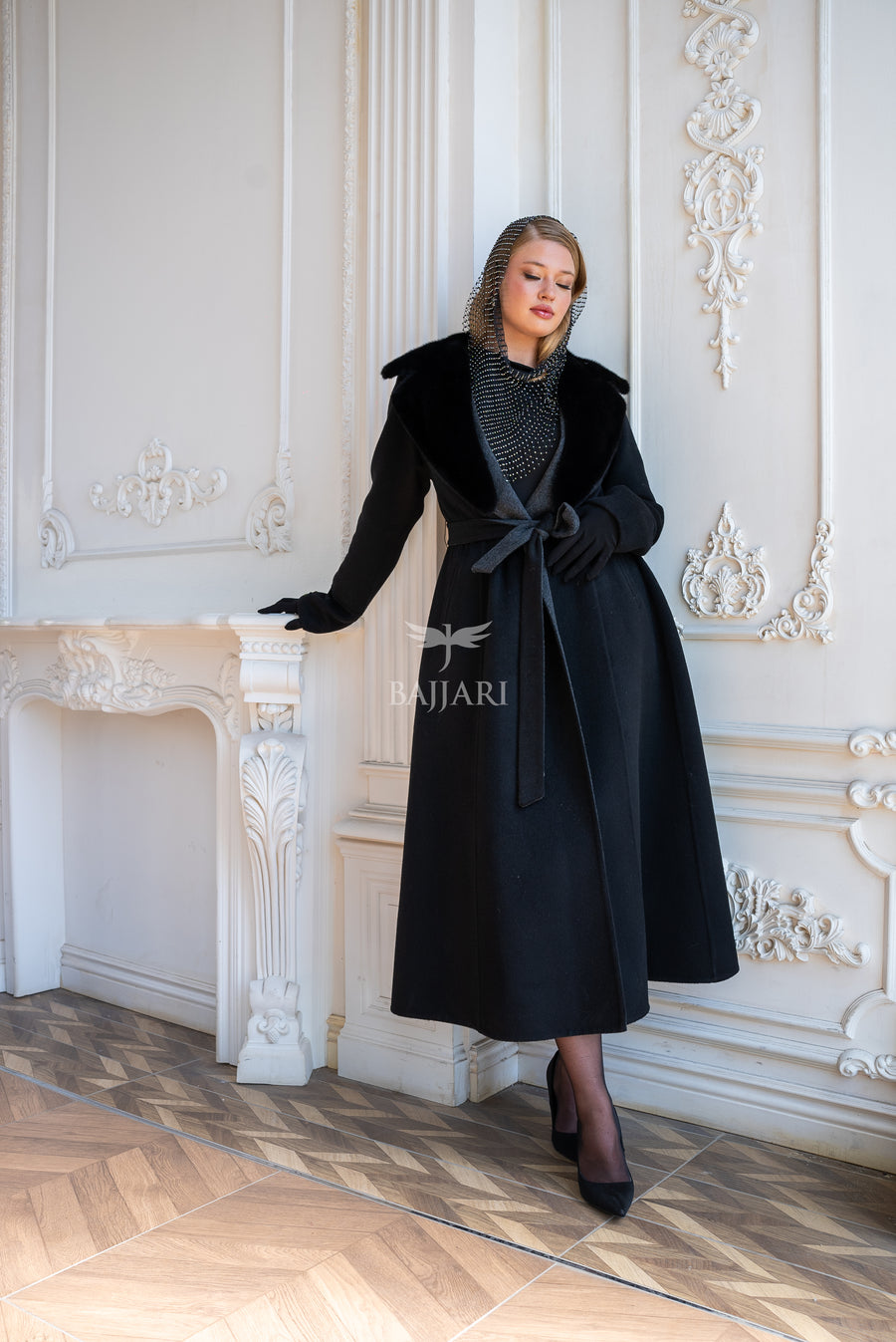 Elegant Women’s Coat with Alpaca Wool Fabric and Mink Fur Collar -9494-