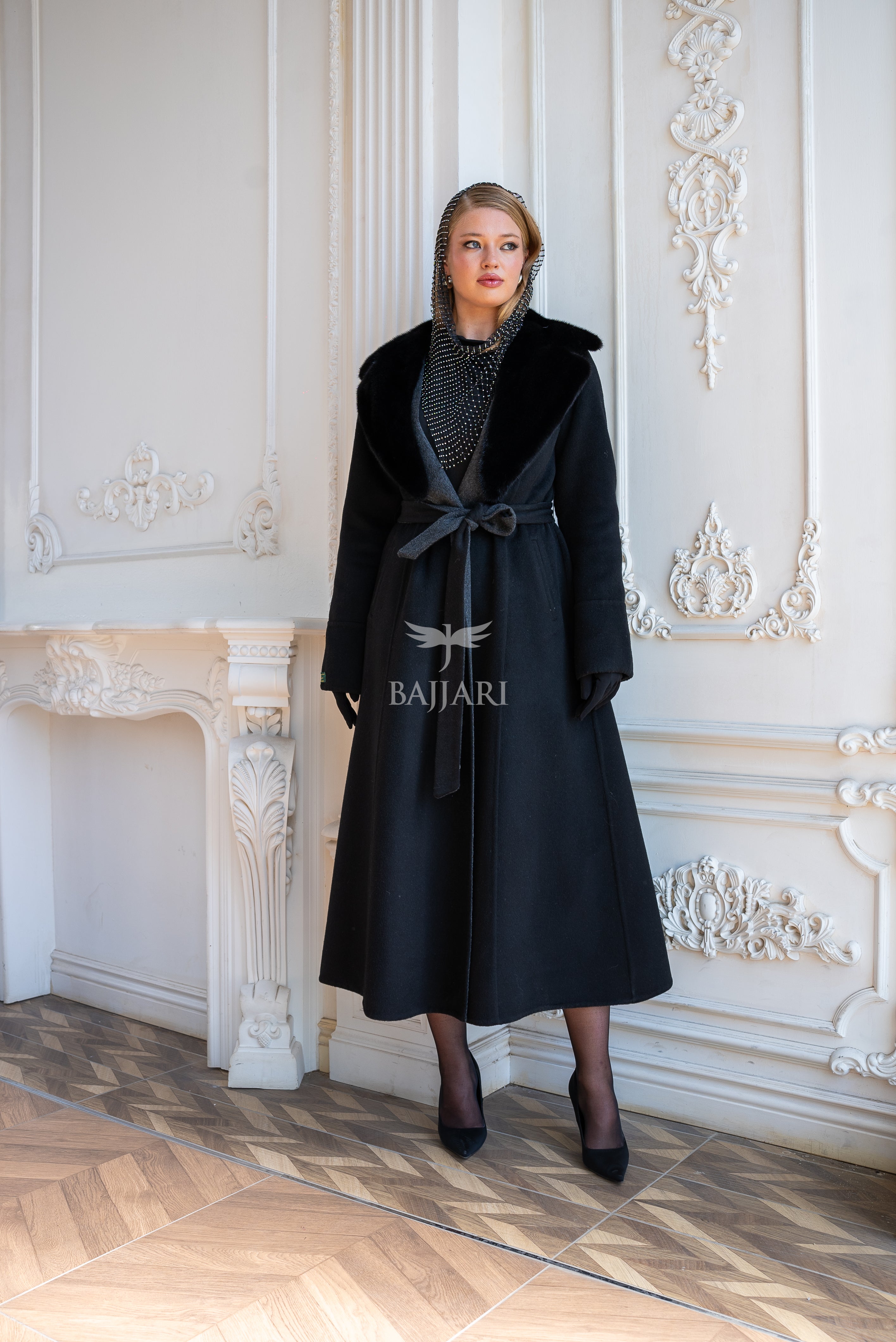 Elegant Women’s Coat with Alpaca Wool Fabric and Mink Fur Collar -9494-