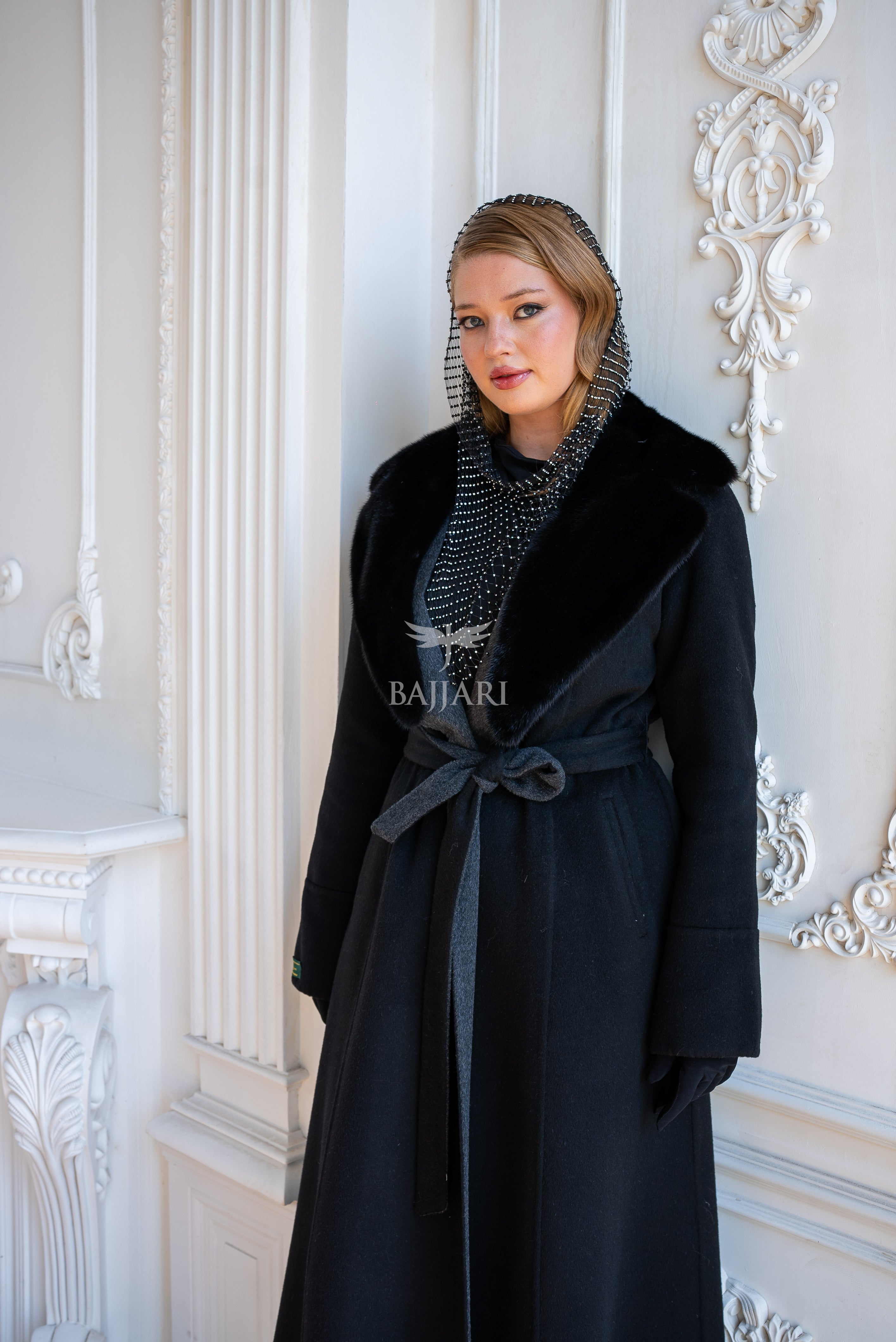 Elegant Women’s Coat with Alpaca Wool Fabric and Mink Fur Collar -9494-