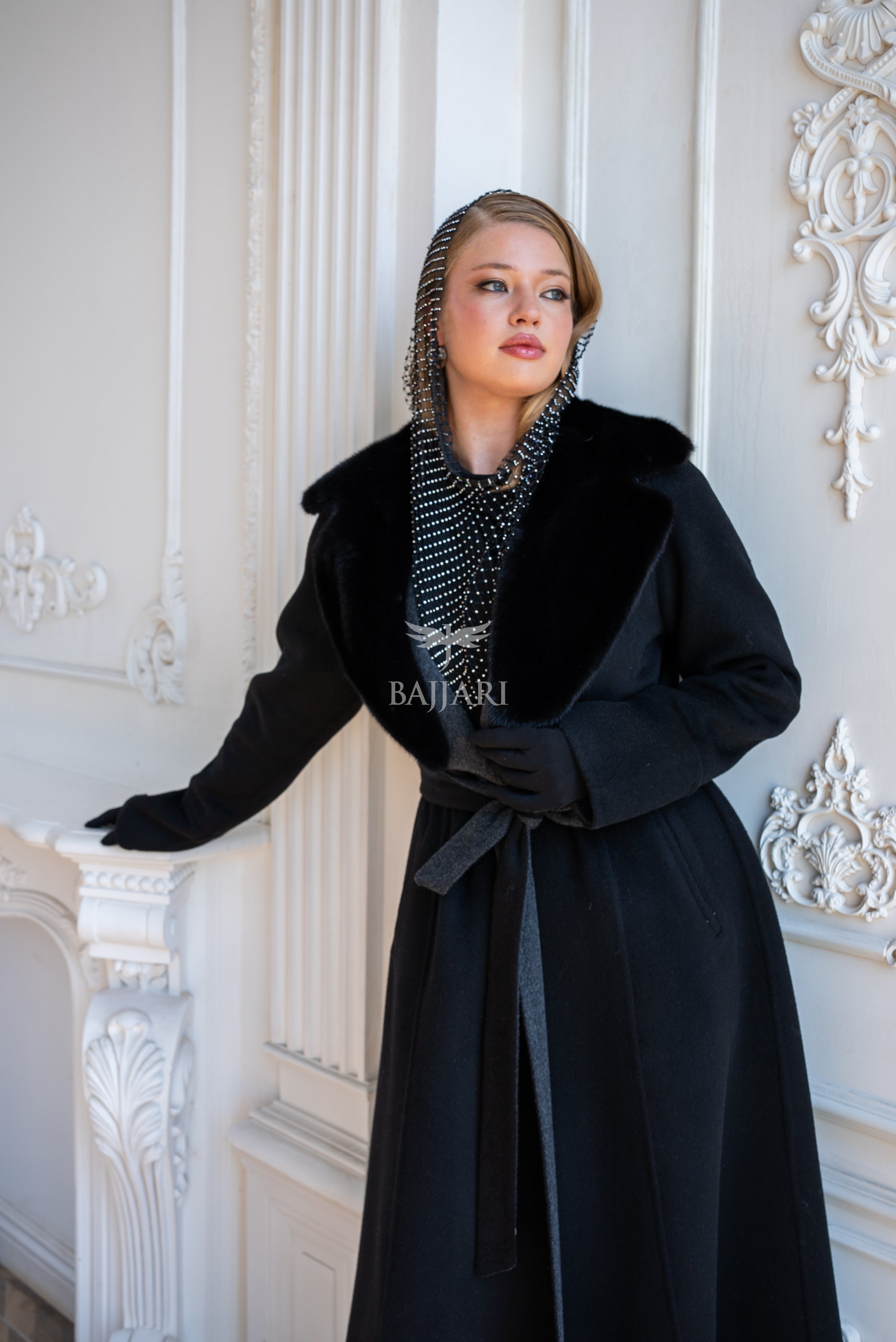 Elegant Women’s Coat with Alpaca Wool Fabric and Mink Fur Collar -9494-
