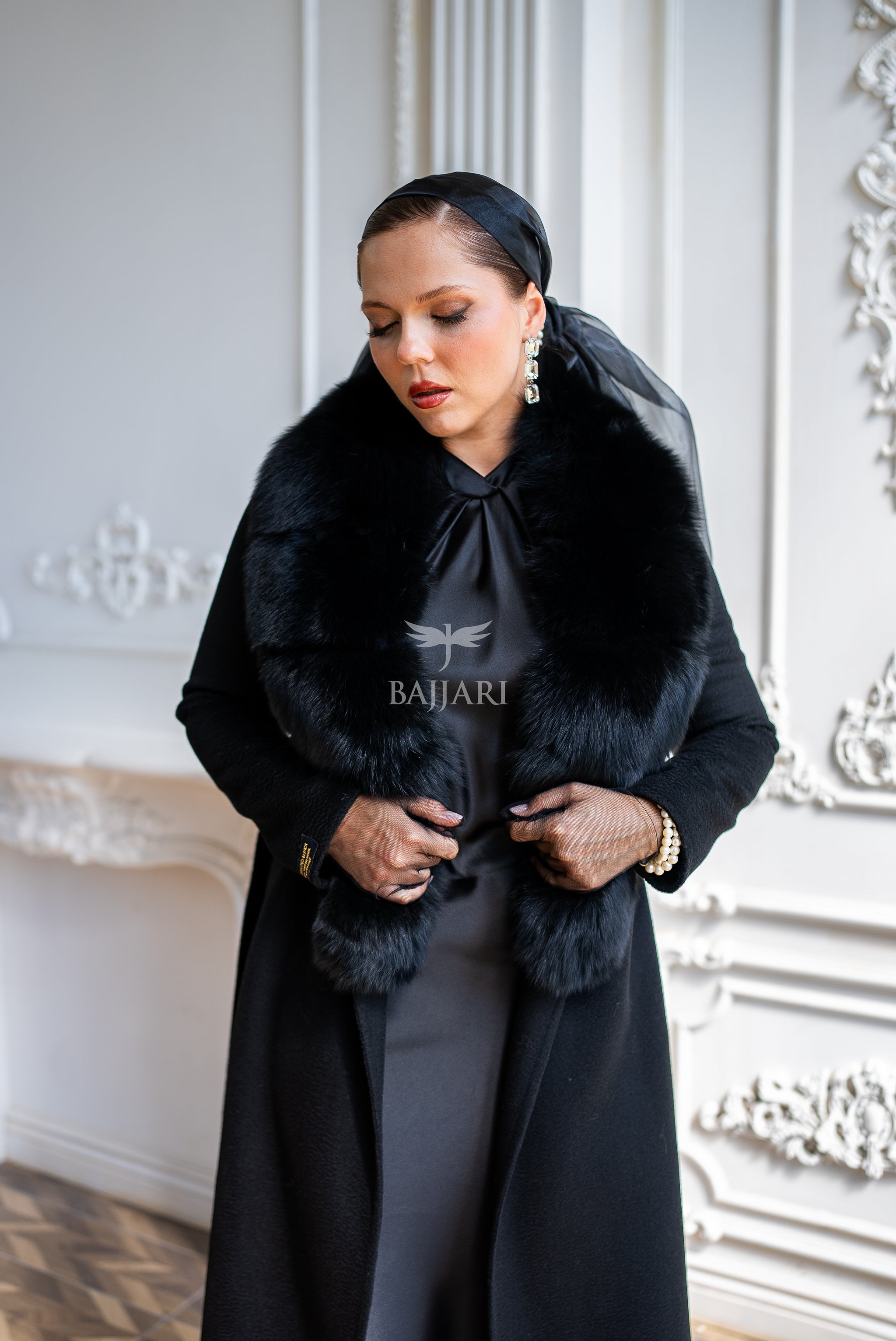 Women's Zibellino Alpaca Wool Fabric Coat with Soft Fox Fur Trim on the Collar -1113-