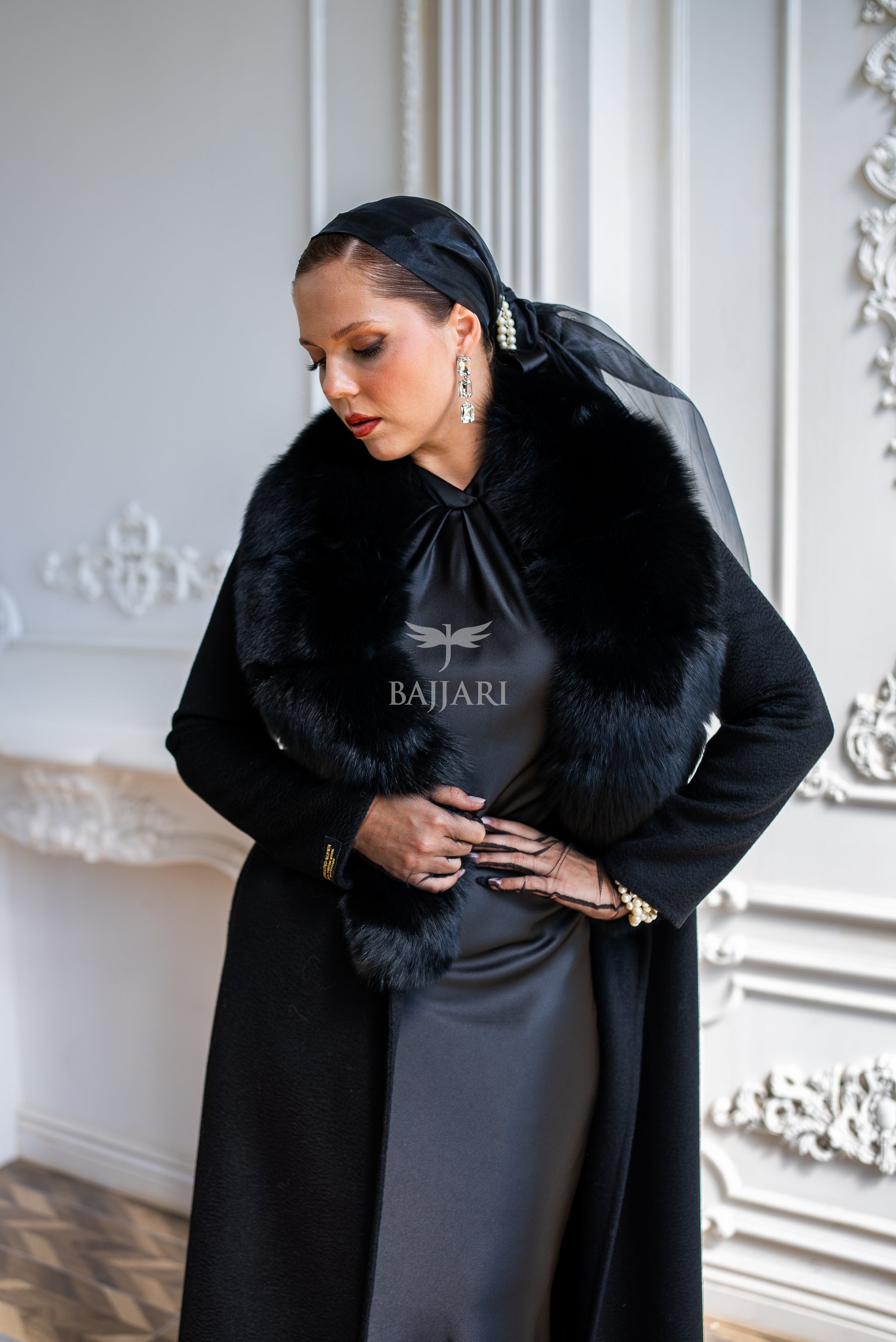 Women's Zibellino Alpaca Wool Fabric Coat with Soft Fox Fur Trim on the Collar -1113-