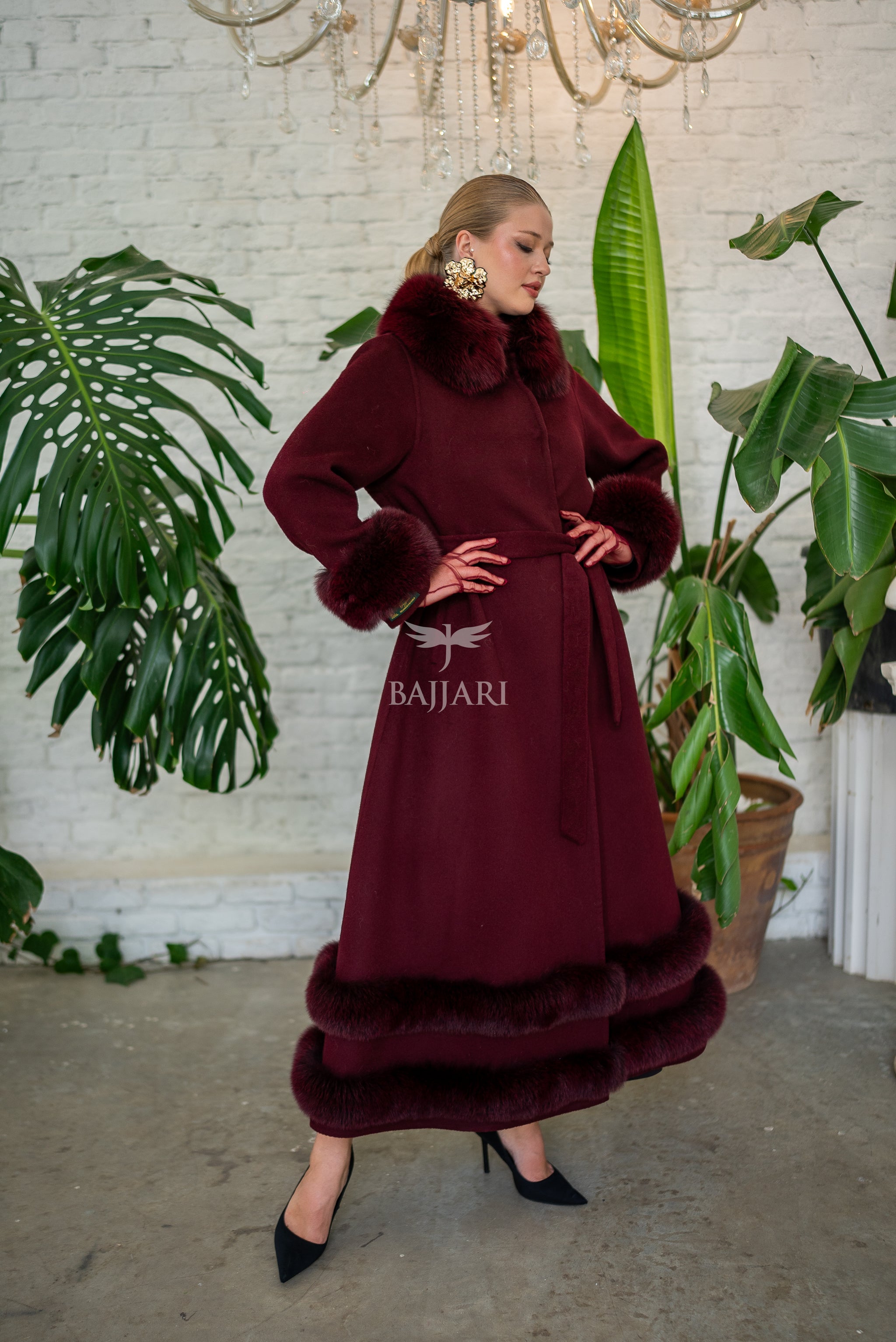 Women’s Coat Offering the Elegance of Luxurious Zibellino Alpaca Fabric with Fox Fur Collar, Sleeve Cuff Details& Fox Ornament Details on the Hemlines -9479-