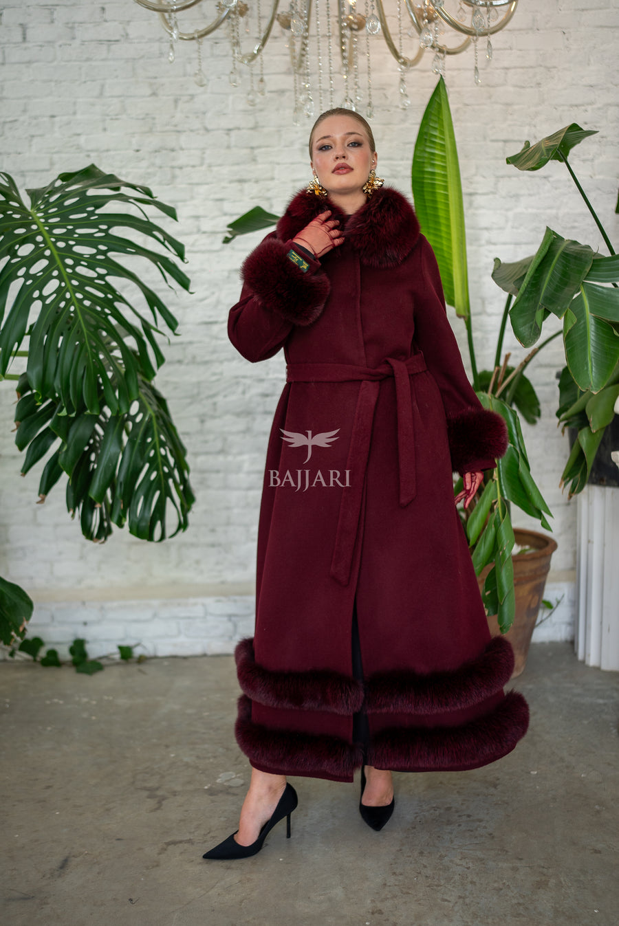 Women’s Coat Offering the Elegance of Luxurious Zibellino Alpaca Fabric with Fox Fur Collar, Sleeve Cuff Details& Fox Ornament Details on the Hemlines -9479-