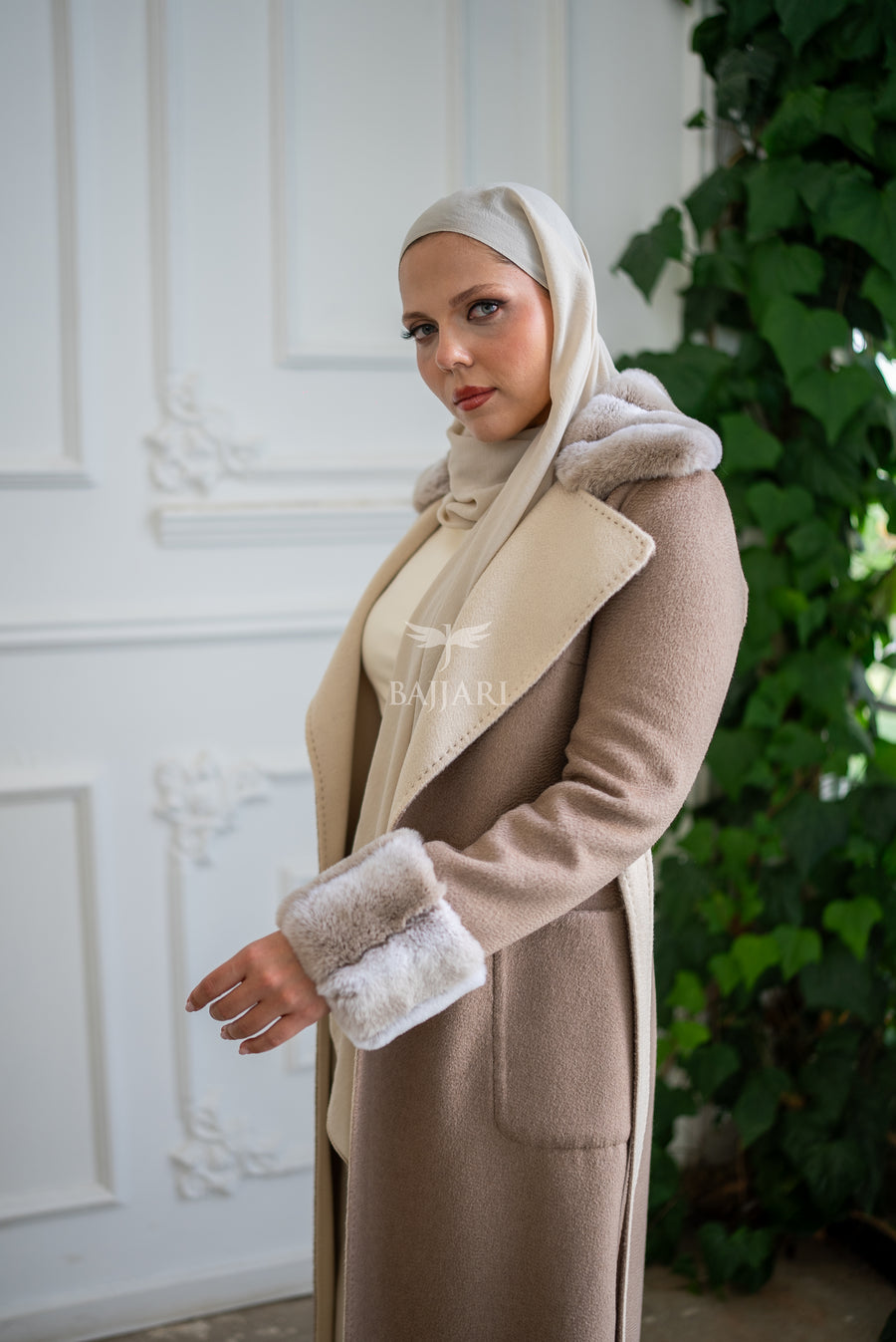 Zibellino Alpaca Fabric | Rabbit Rex Fur Collar and Sleeves & Cuff Detail | Slit Skirt Cut -1090