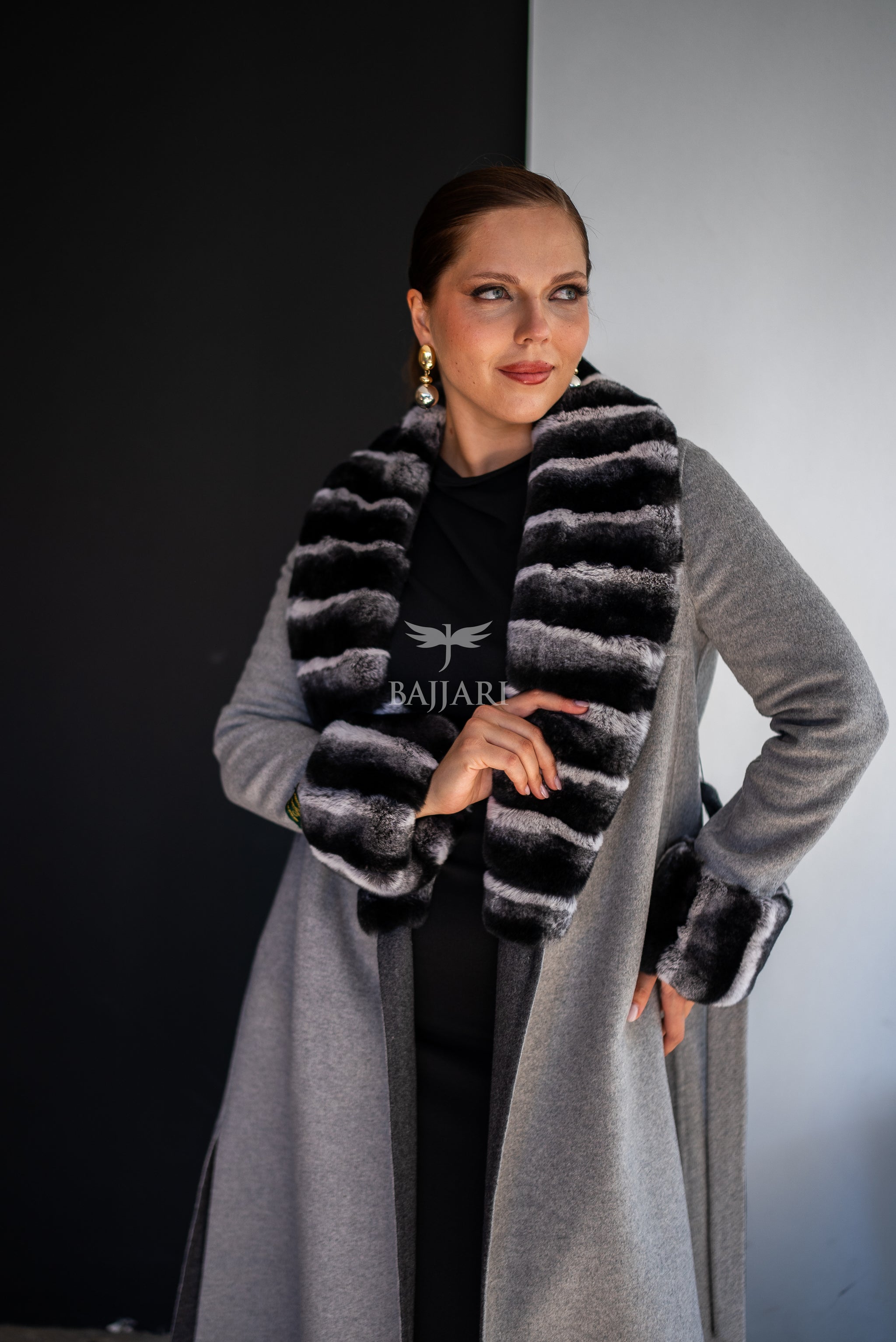 The New Name of Winter Elegance: Fur-Trimmed Alpaca Rabbit Rex -1113 Rex-