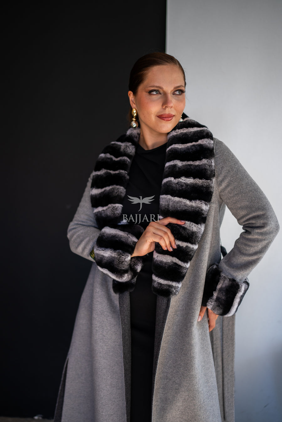 The New Name of Winter Elegance: Fur-Trimmed Alpaca Rabbit Rex -1113 Rex-